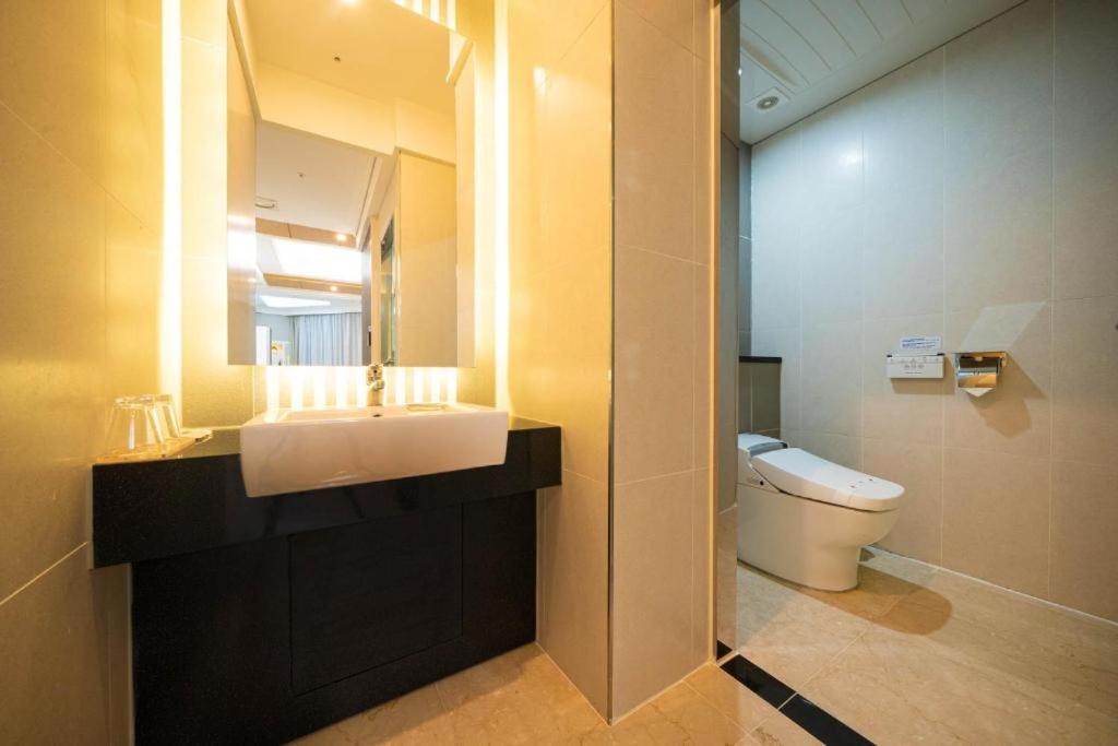 Deluxe Double Room - Photo 5