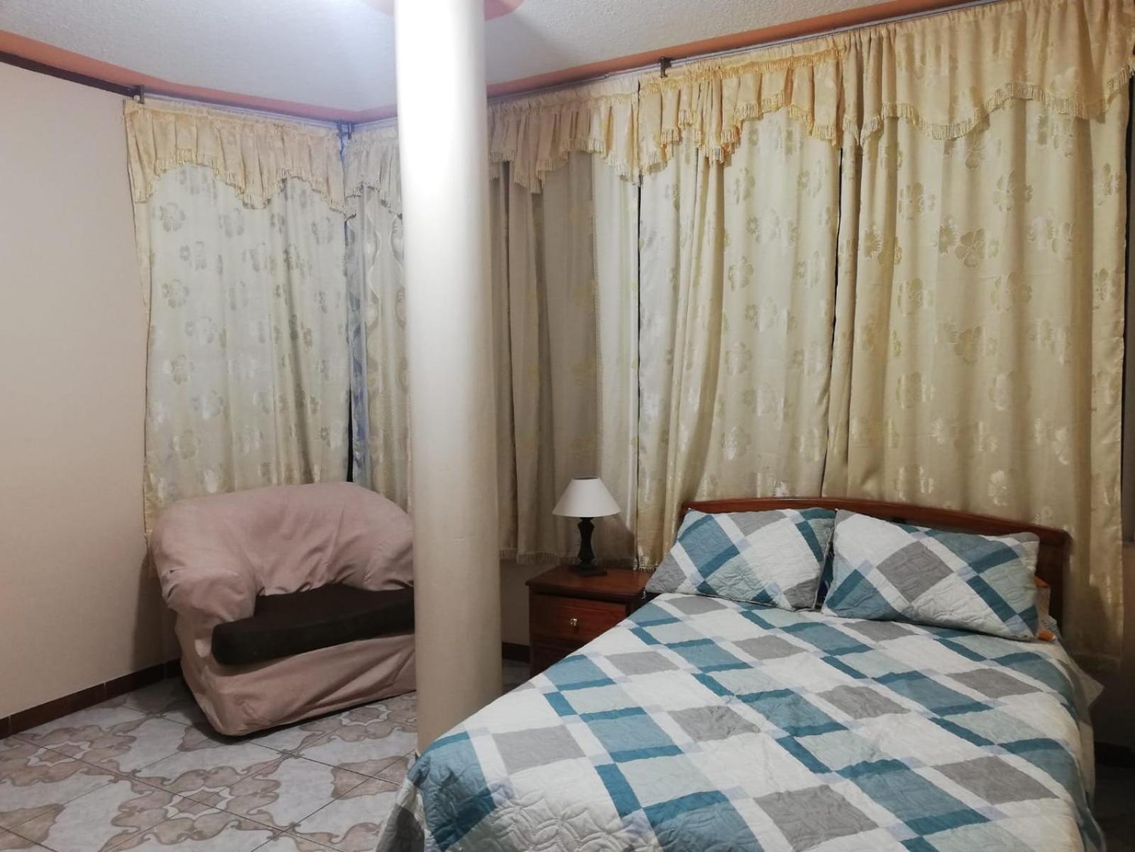 Standard Double Room with Shared Bathroom photo 1