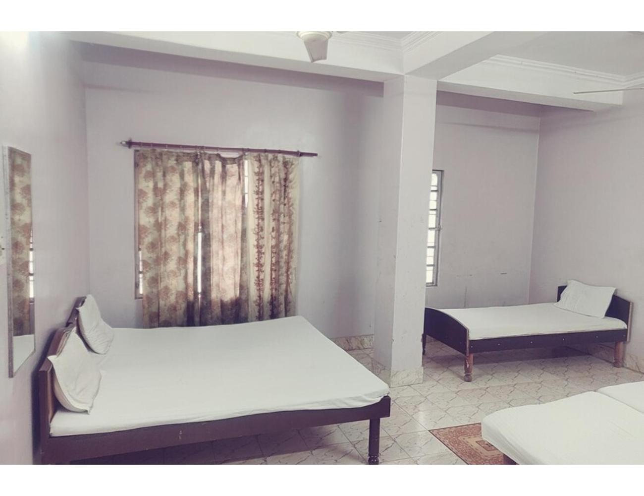 4-Bed Male Dormitory Room  photo 2