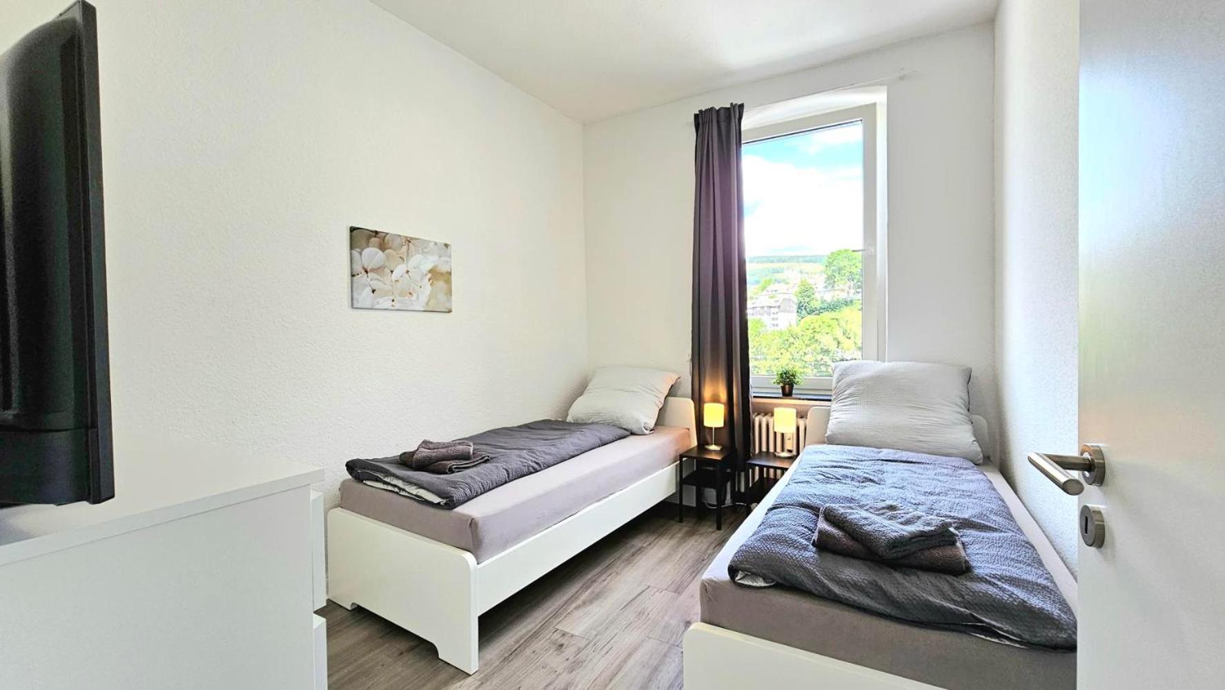 Three-Bedroom Apartment photo 1