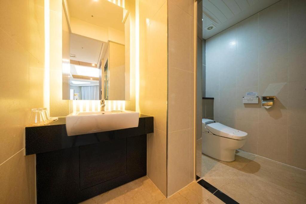Standard Double Room - Photo 5