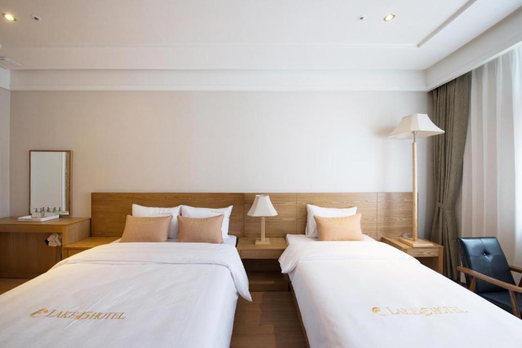 Business Twin Room