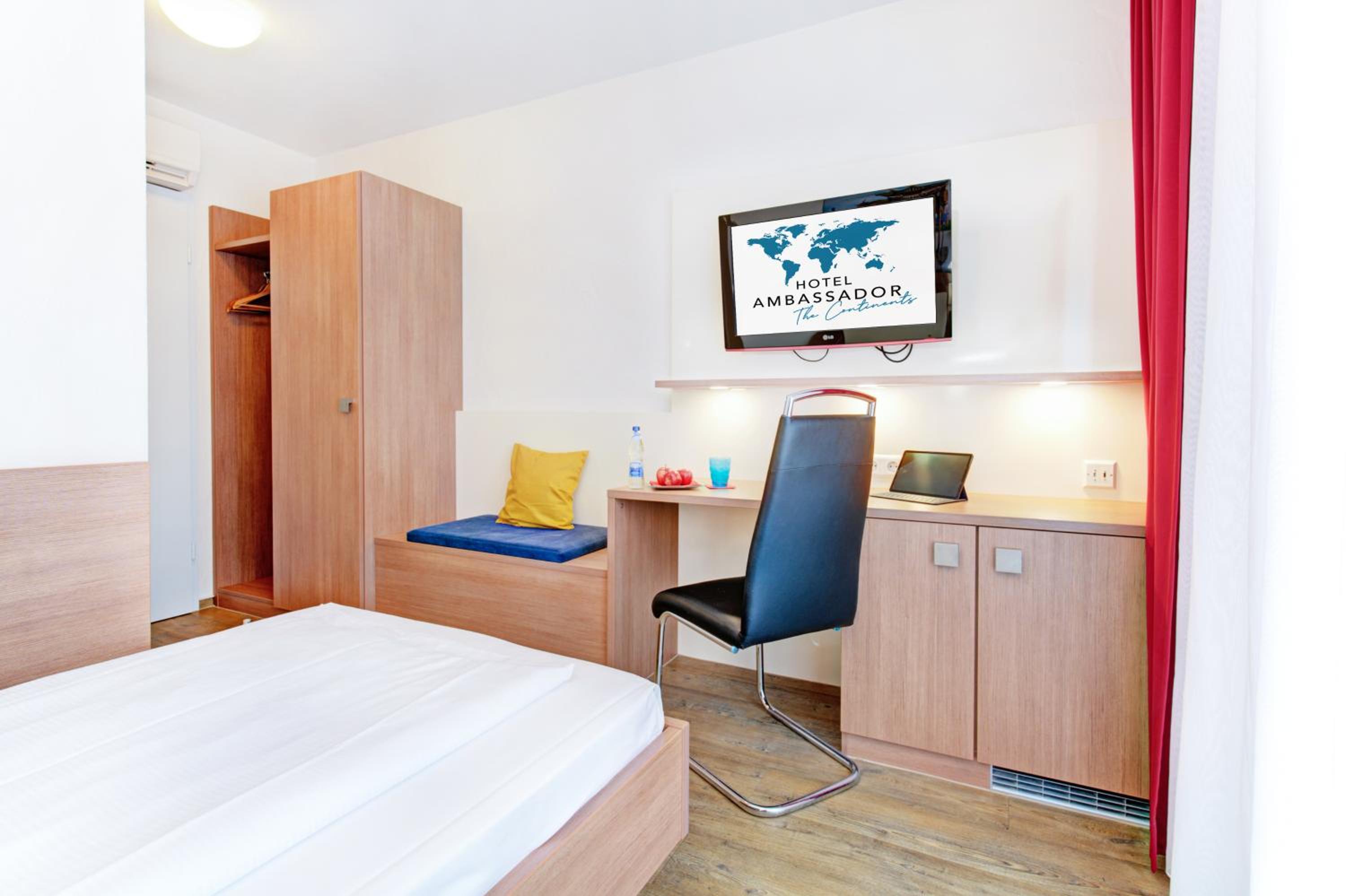 Single Room photo 2