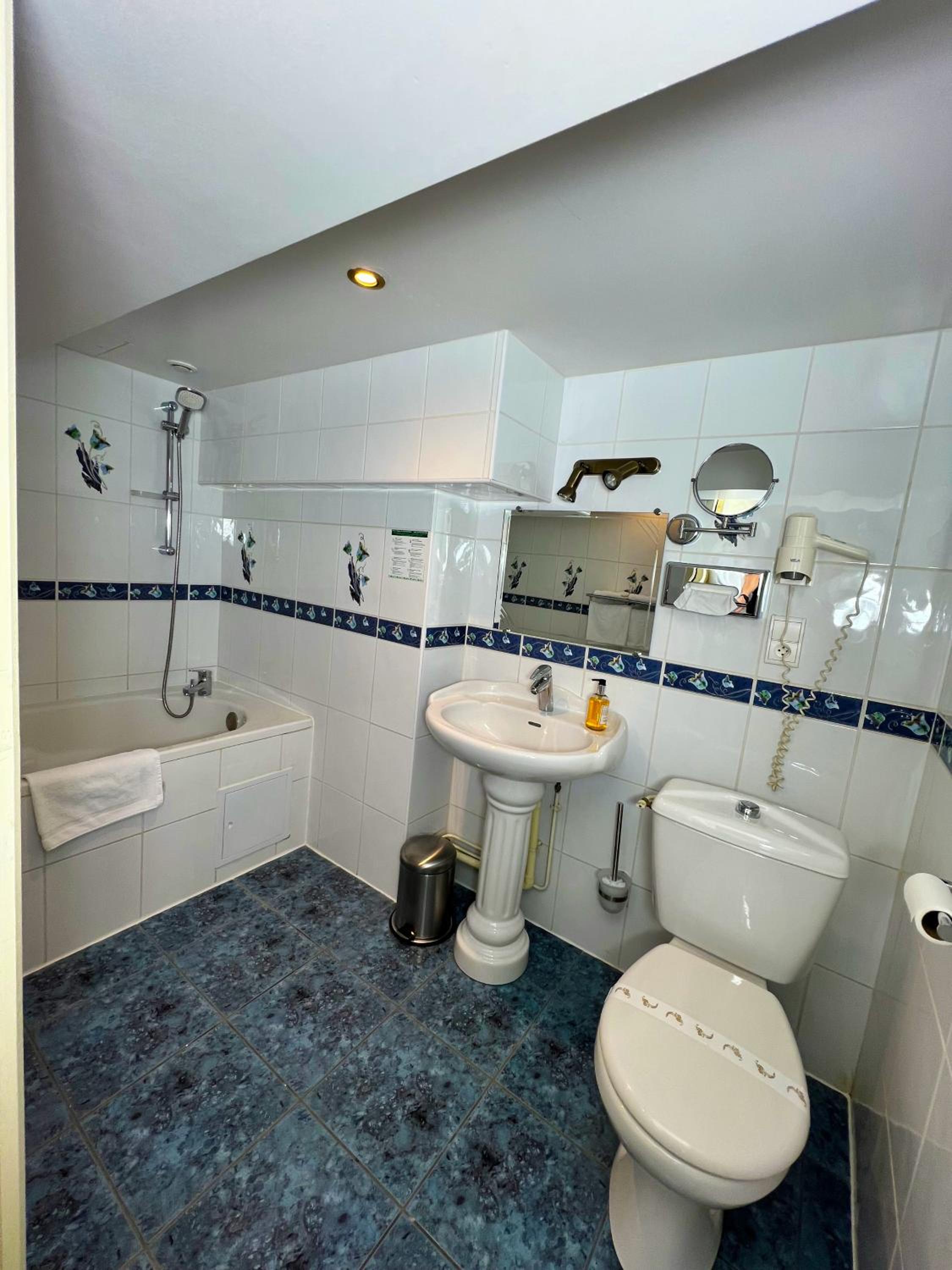 Twin Room photo 2