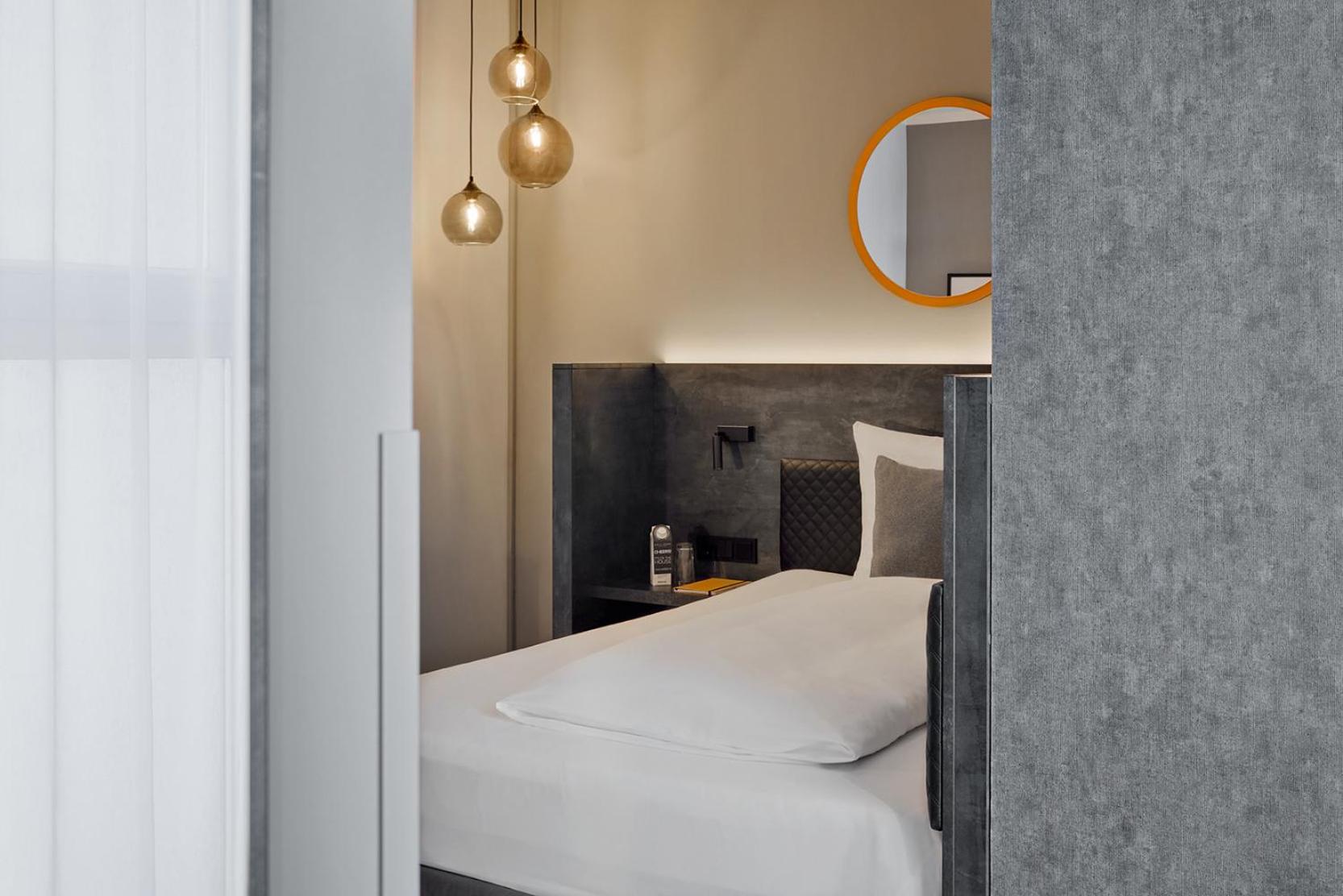 Cozy Single Room