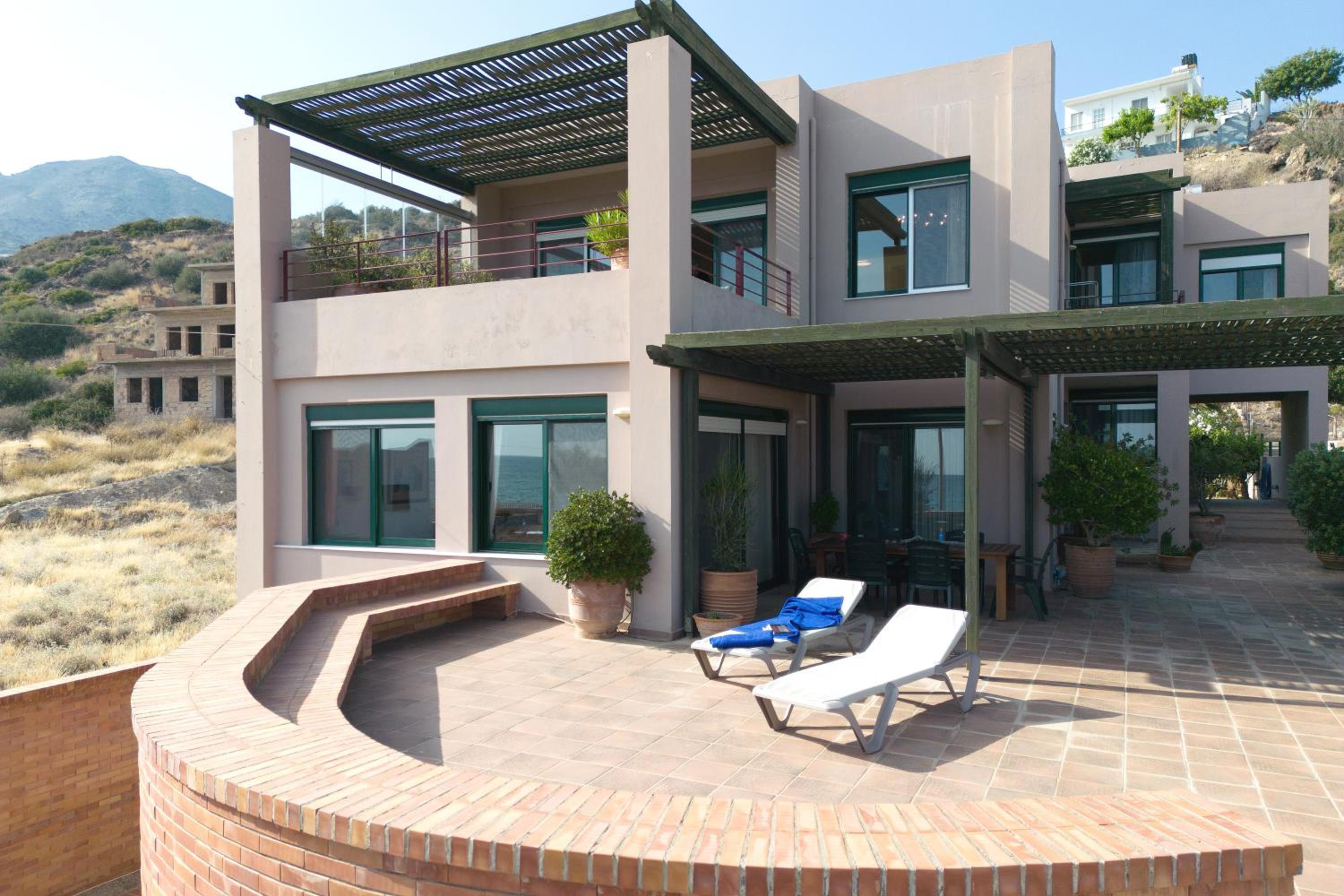 Apartment with Balcony photo 2