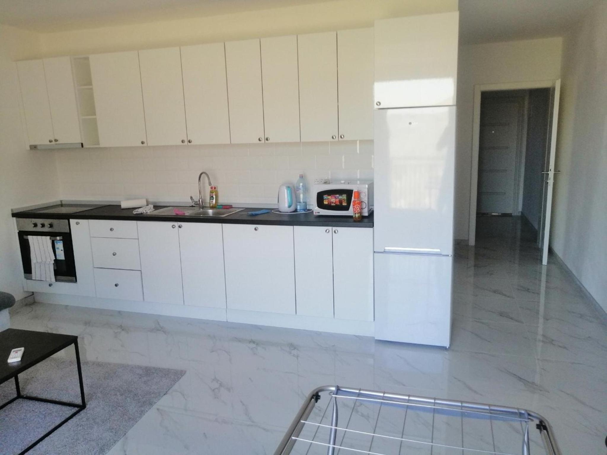 Apartment with Balcony photo 2