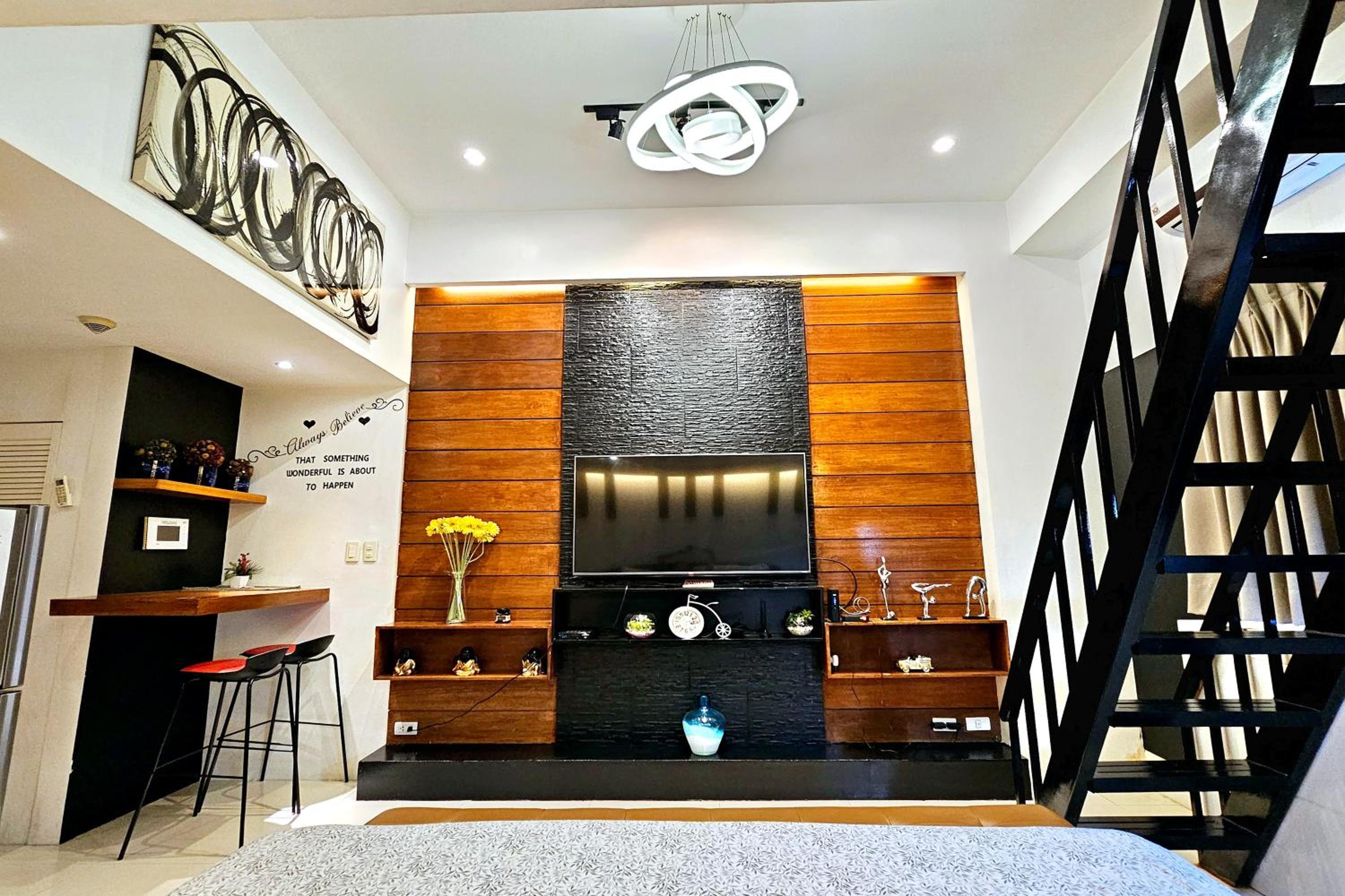 Loft - Photo 5