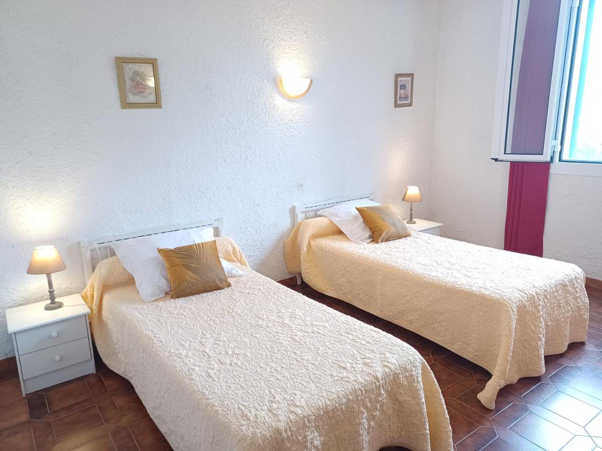 Twin Room photo 1