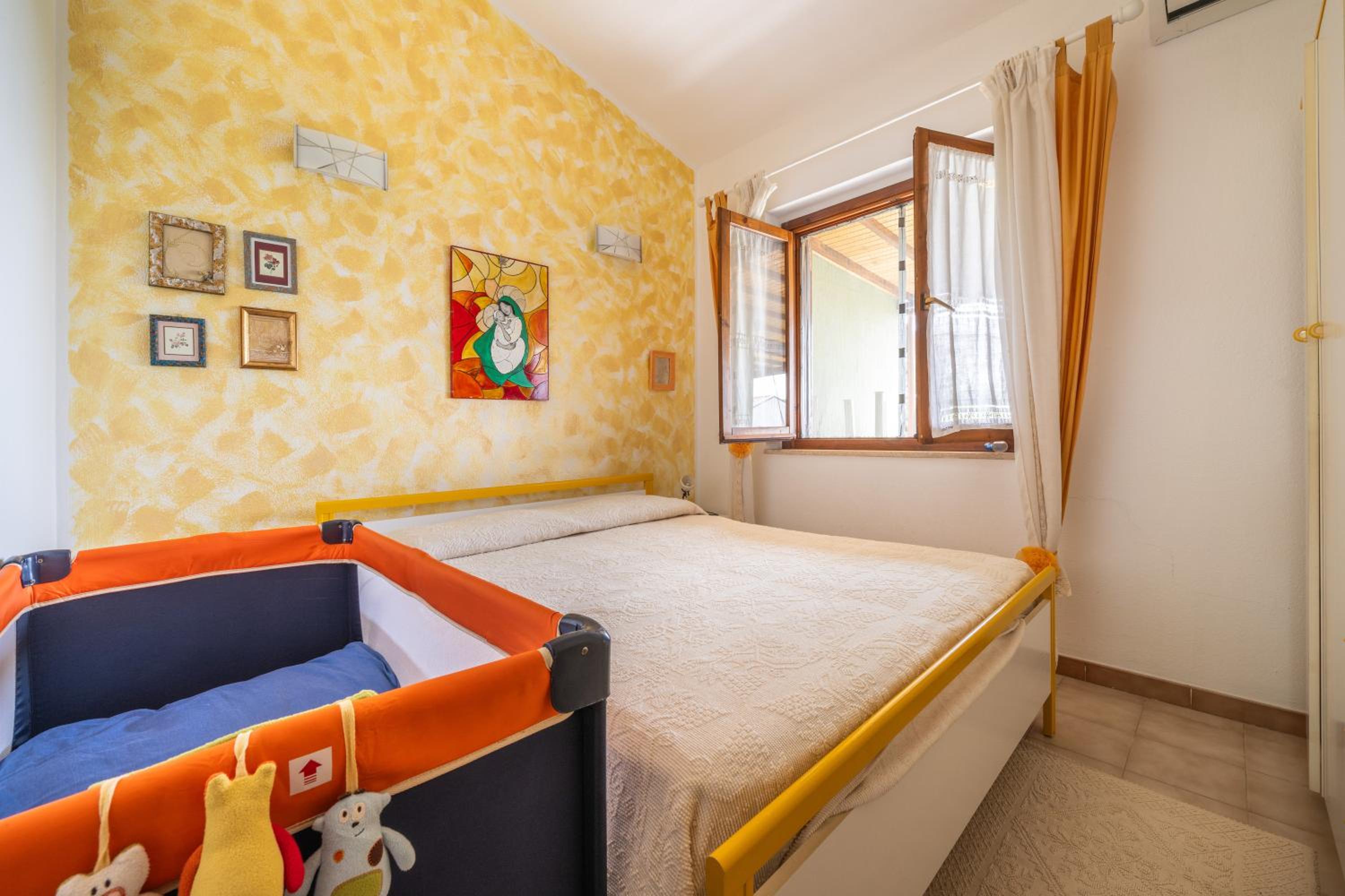 Three-Bedroom House photo 1