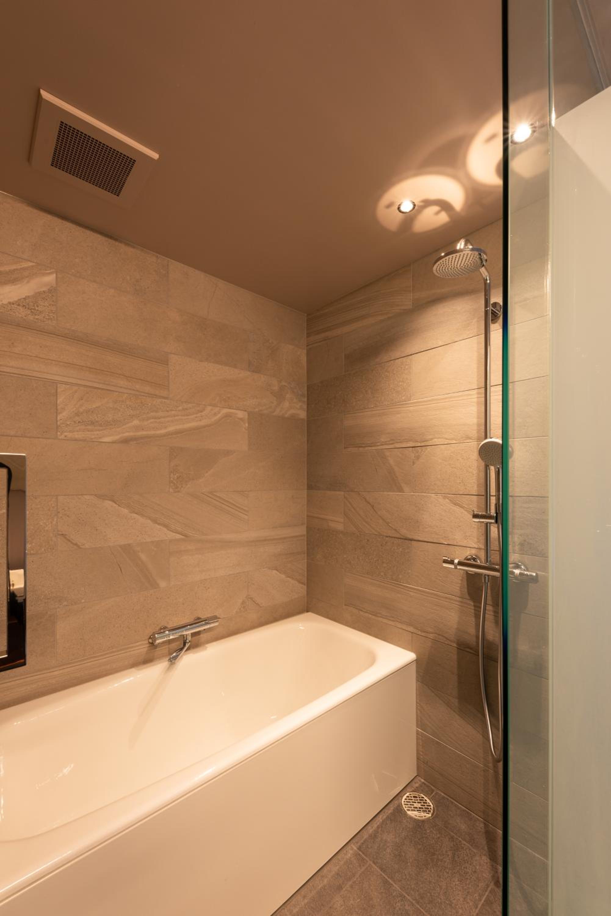 Deluxe Twin Room - Photo 3