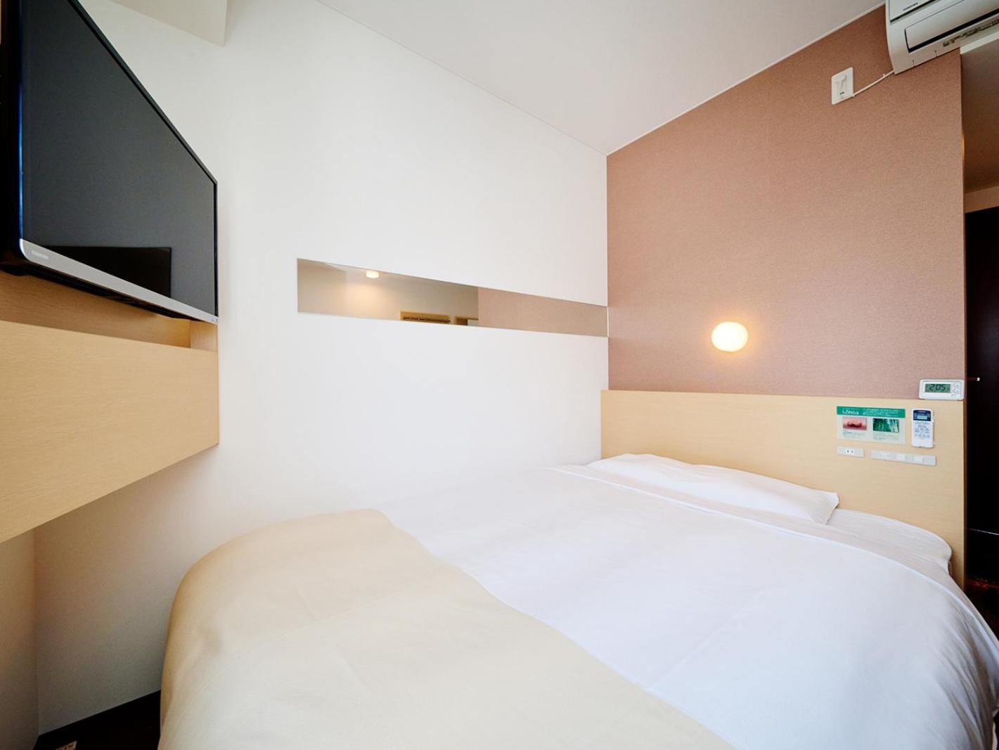 Standard Double Room - Non-Smoking photo 3