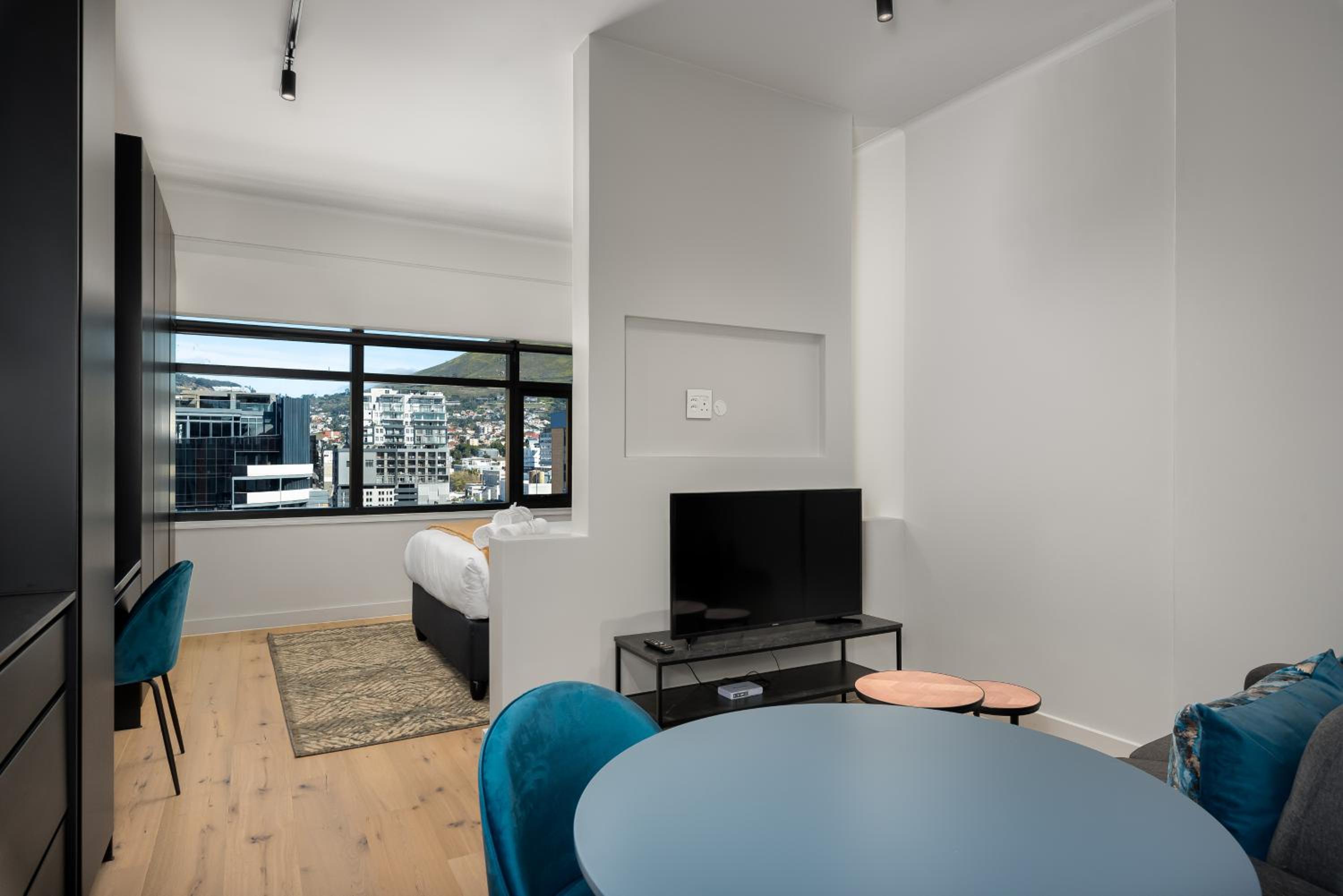 Superior Studio - Photo 19