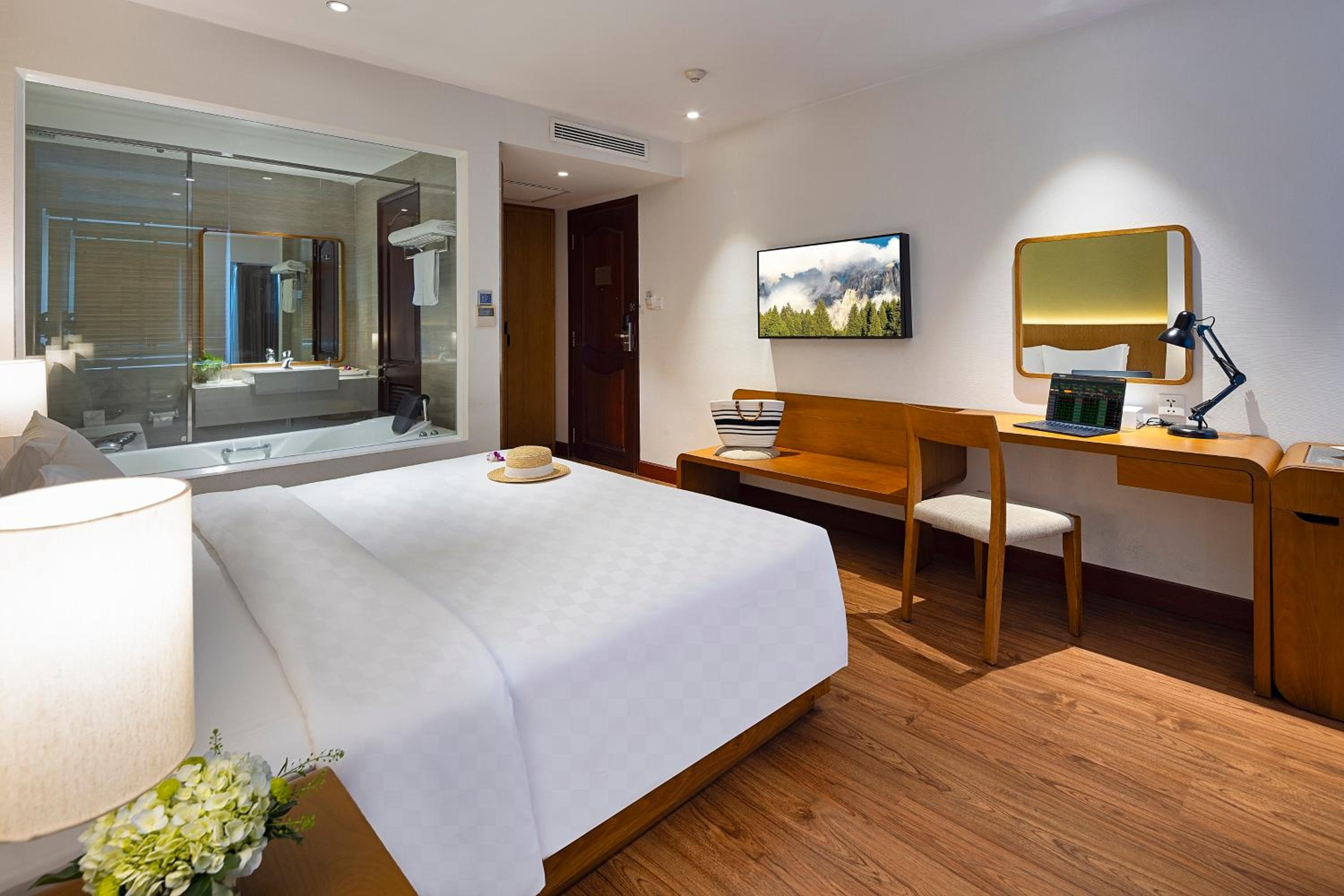 City Aura Room photo 2