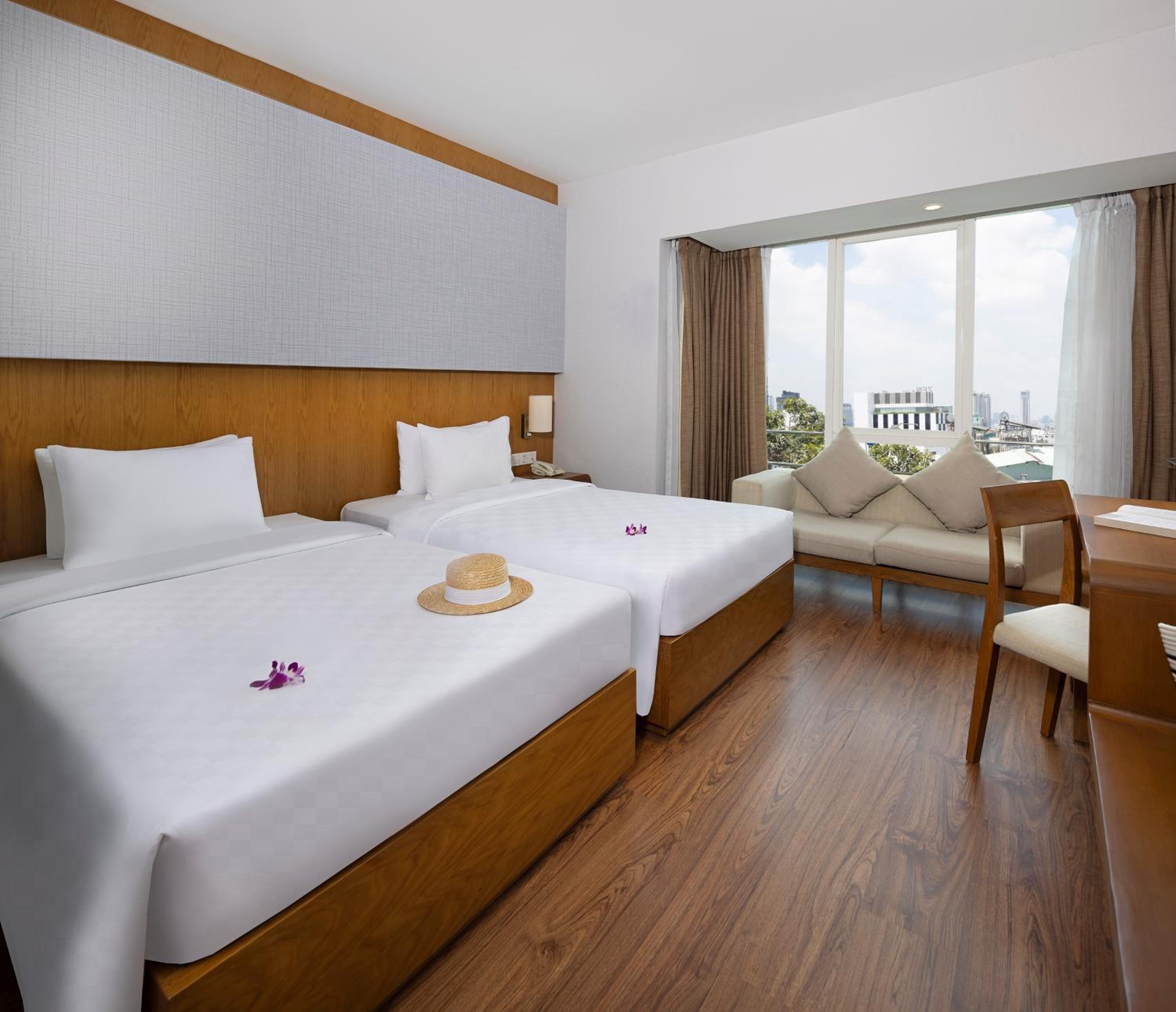Gentle Sunshine Twin Room  photo 2