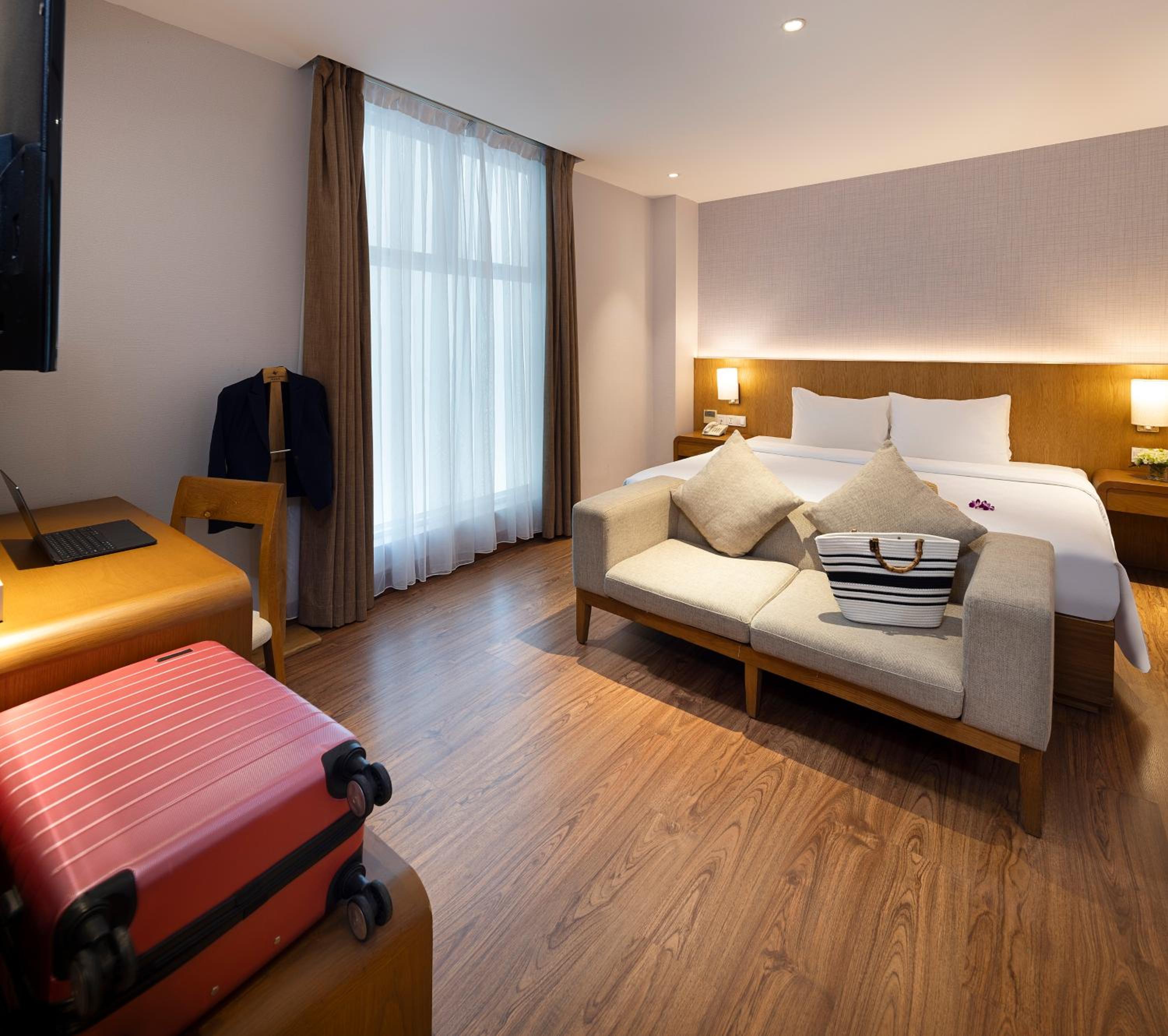 Junior Premier - Free Mini Bar
