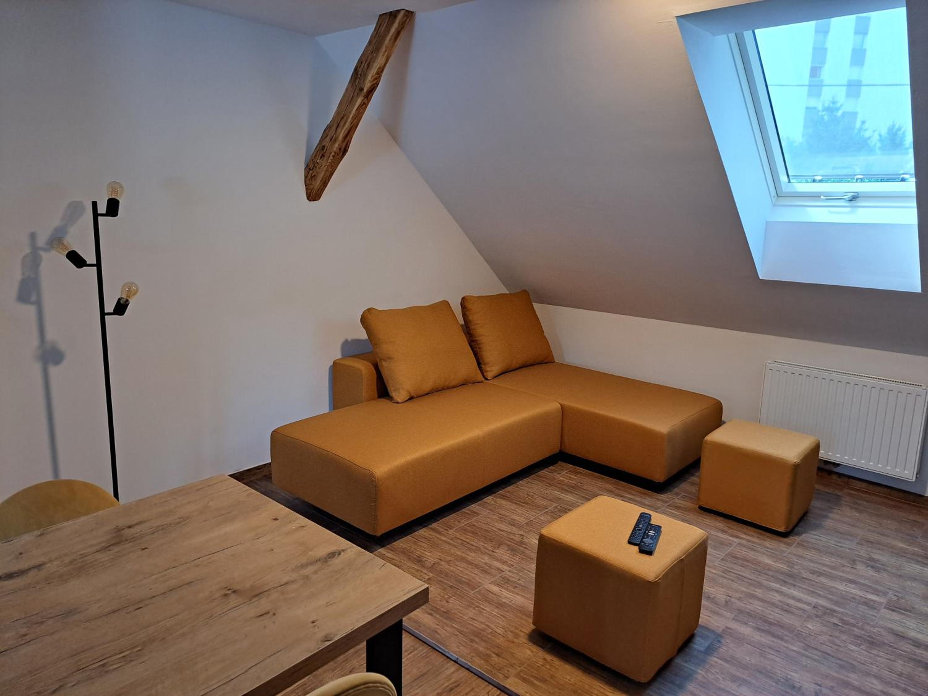 Apartment with Terrace - Photo 1