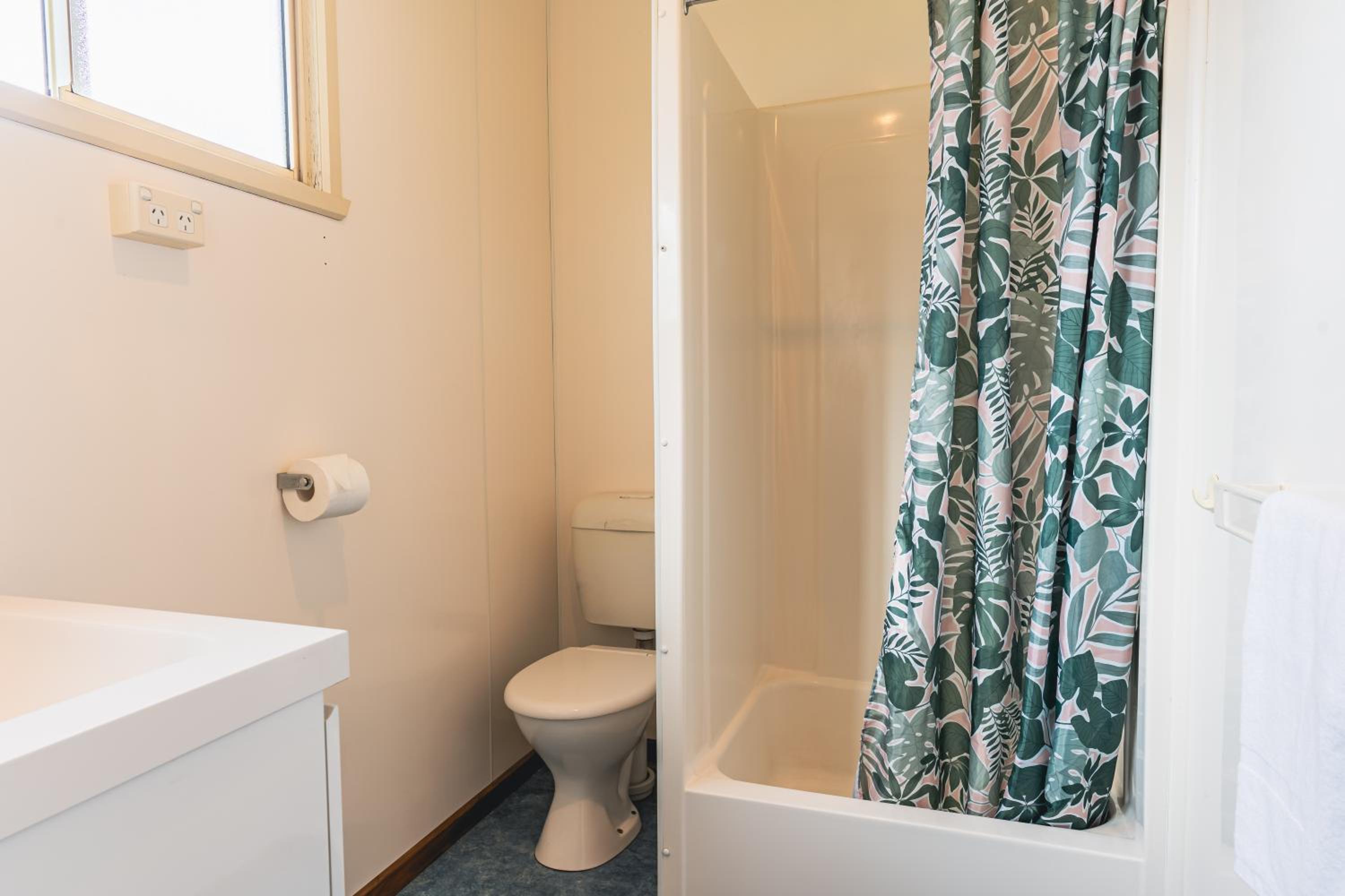 Double or Twin Room photo 3