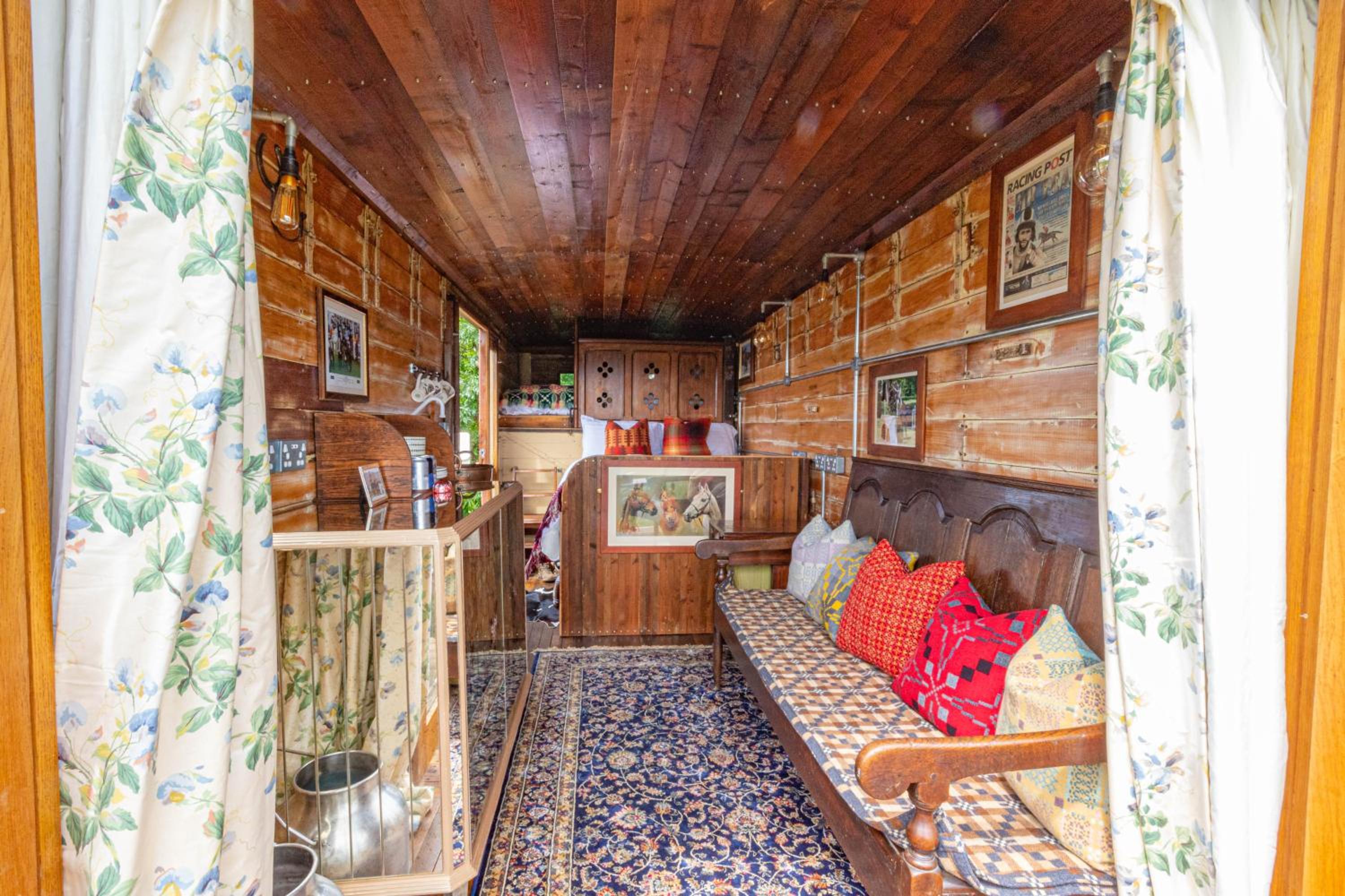 Mobile Home photo 1