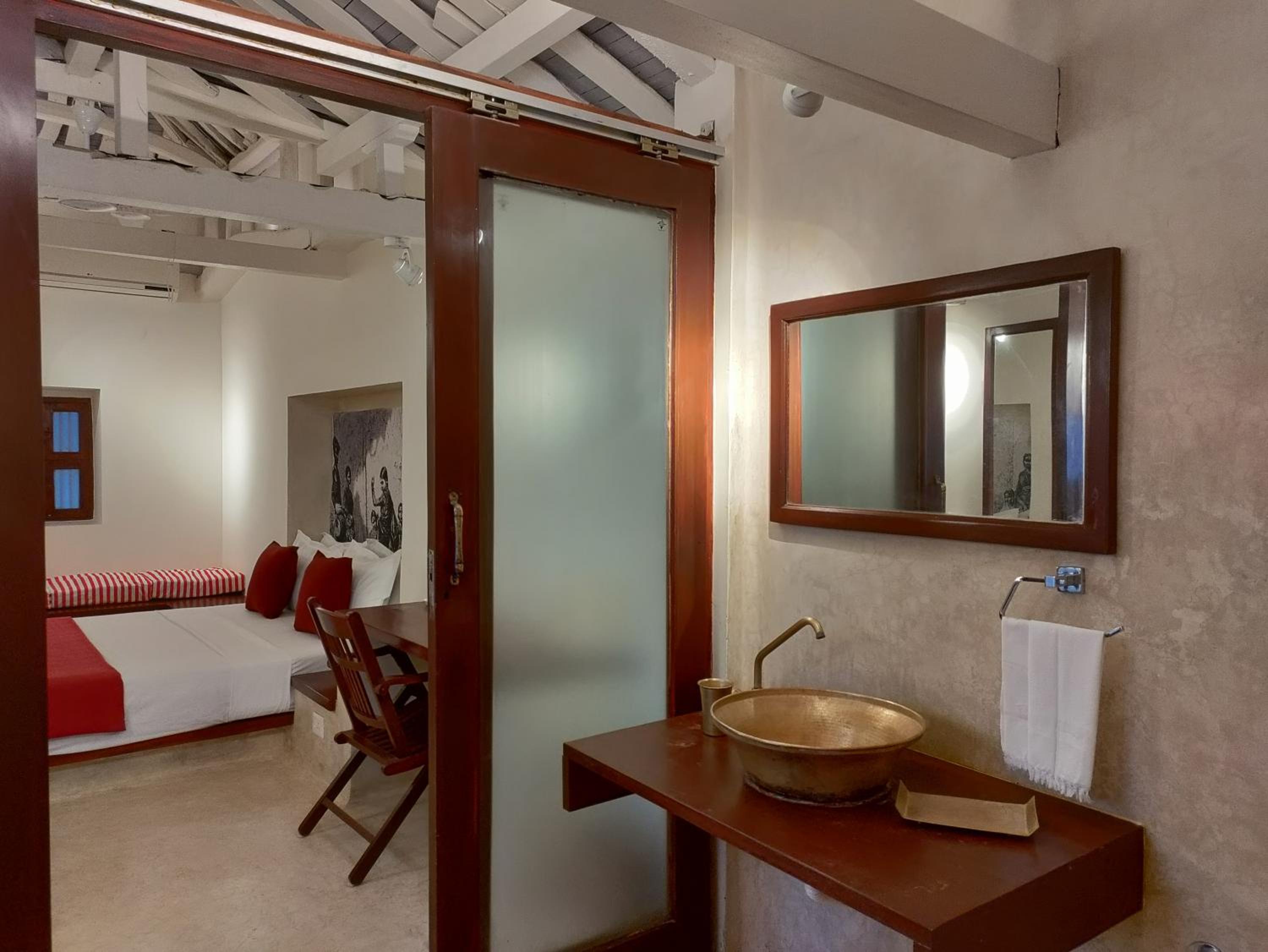 Standard Double Room photo 3