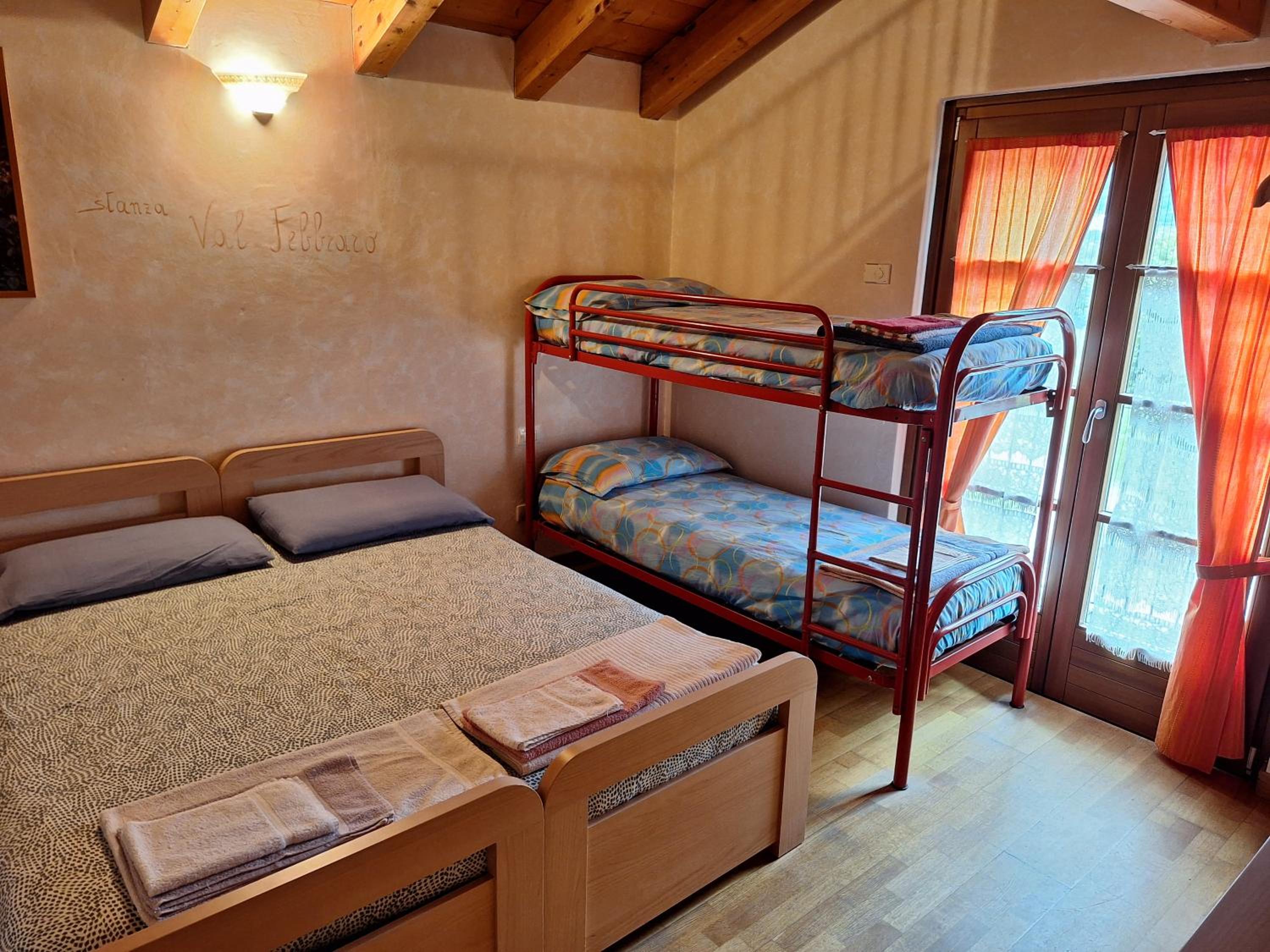 Quadruple Room photo 3