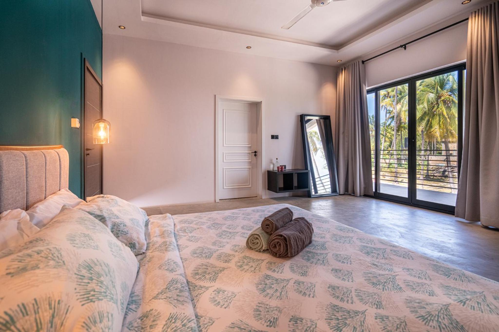 Standard King Room