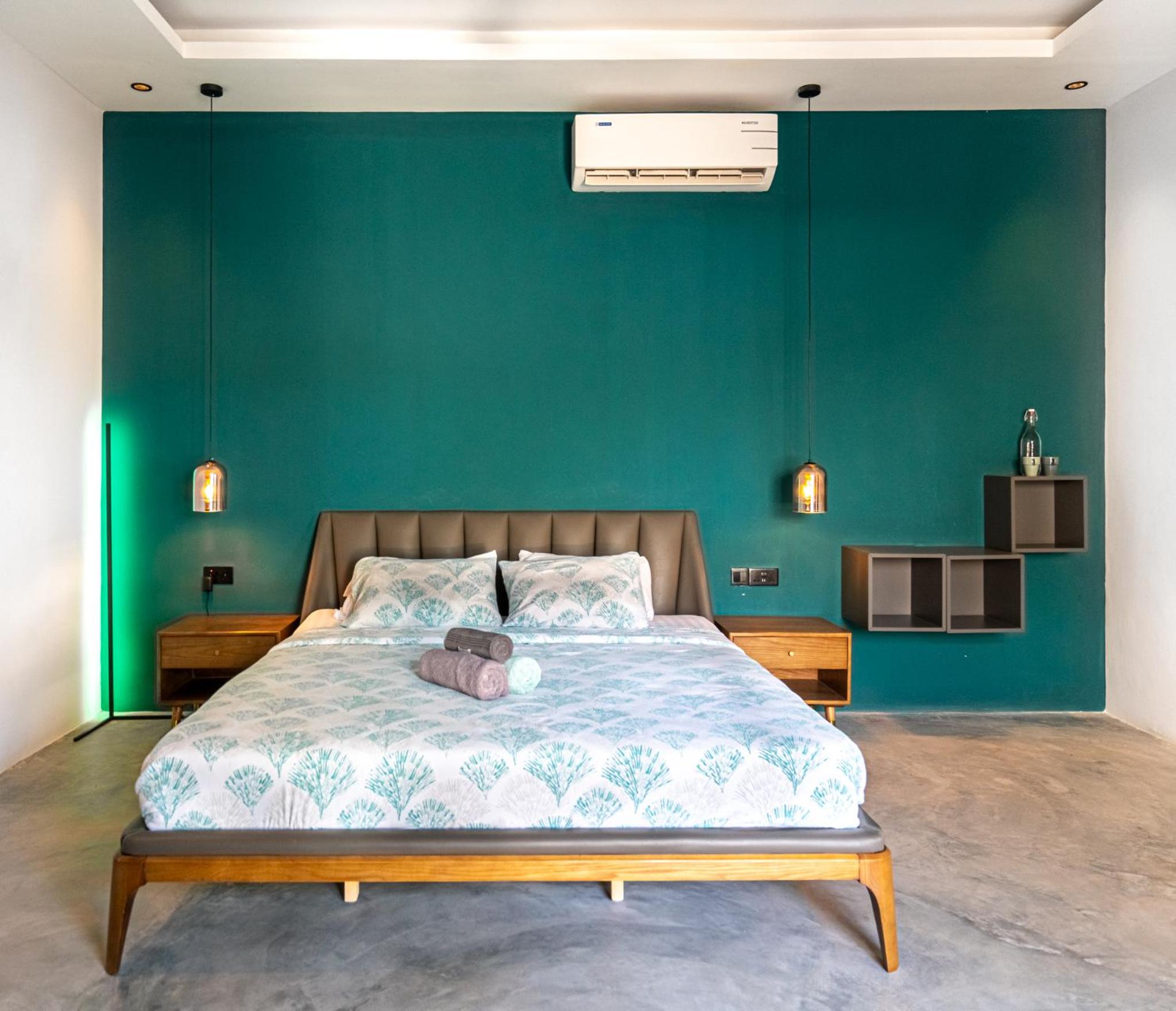 Comfort King Room