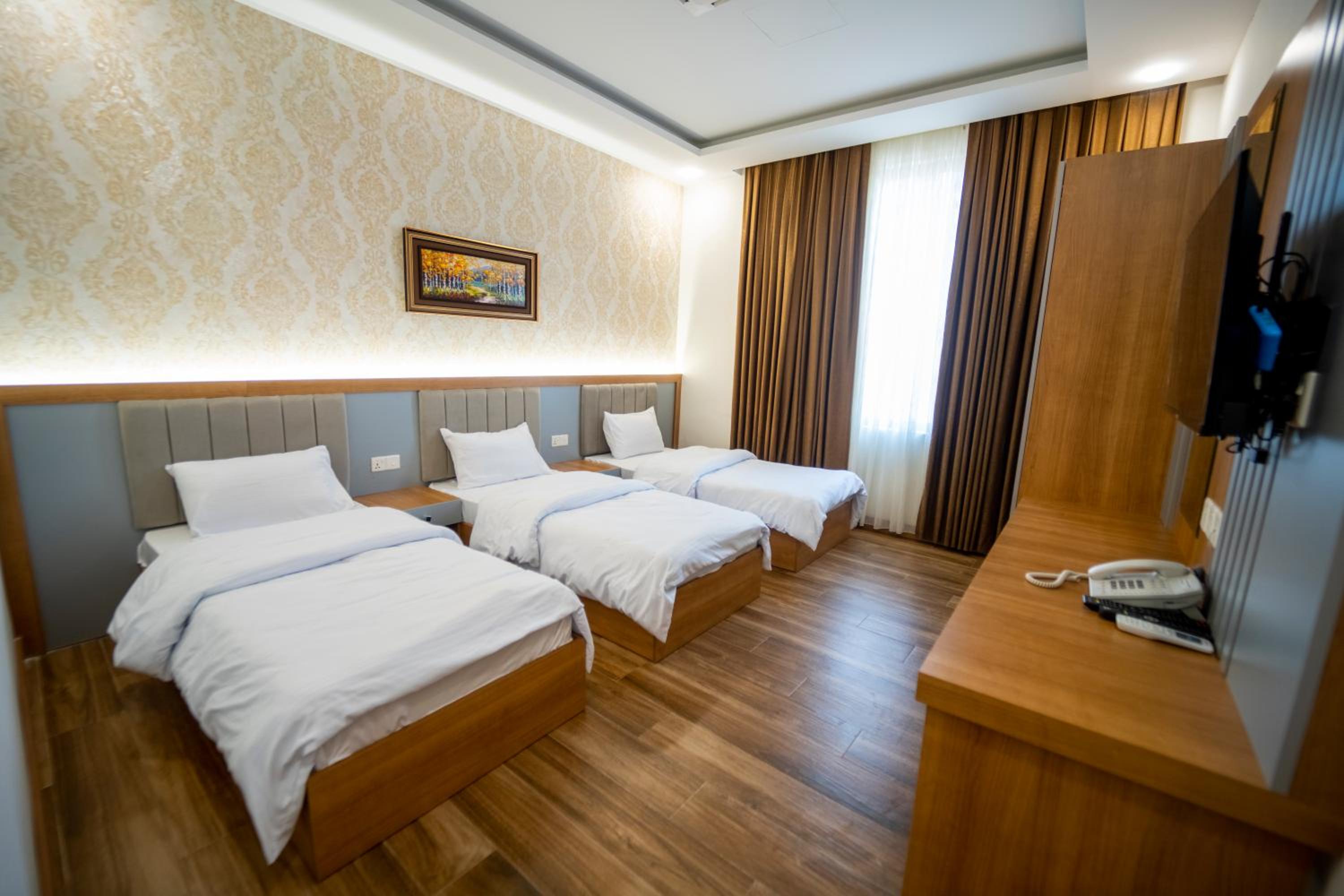 Basic Triple Room photo 1