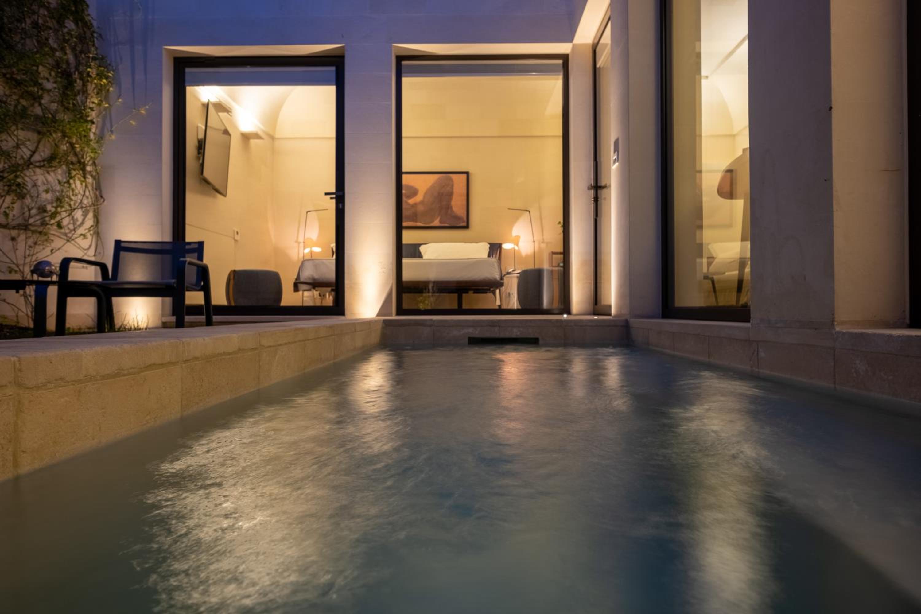Pool Suite à Coté - Annex Building photo 2