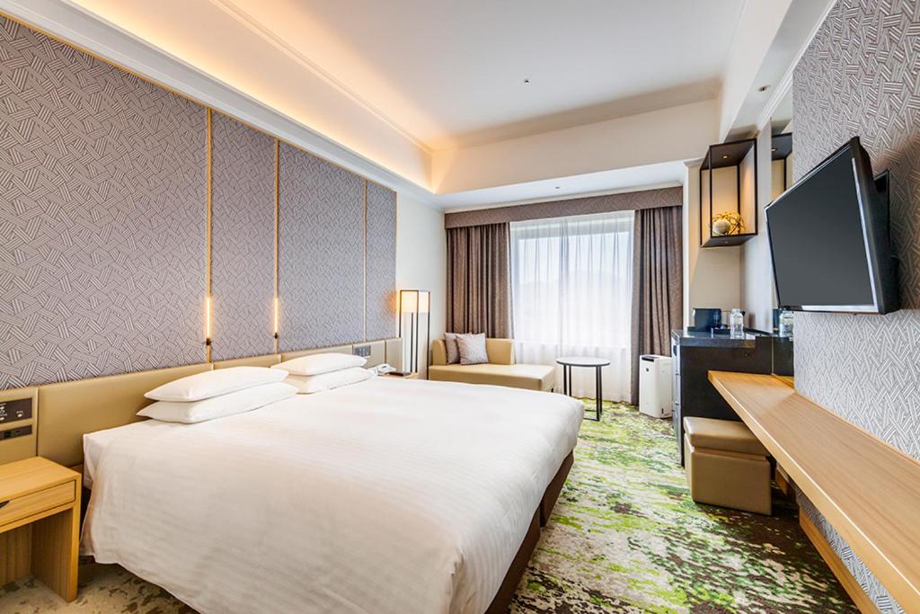 Comfort King Room - Non-Smoking