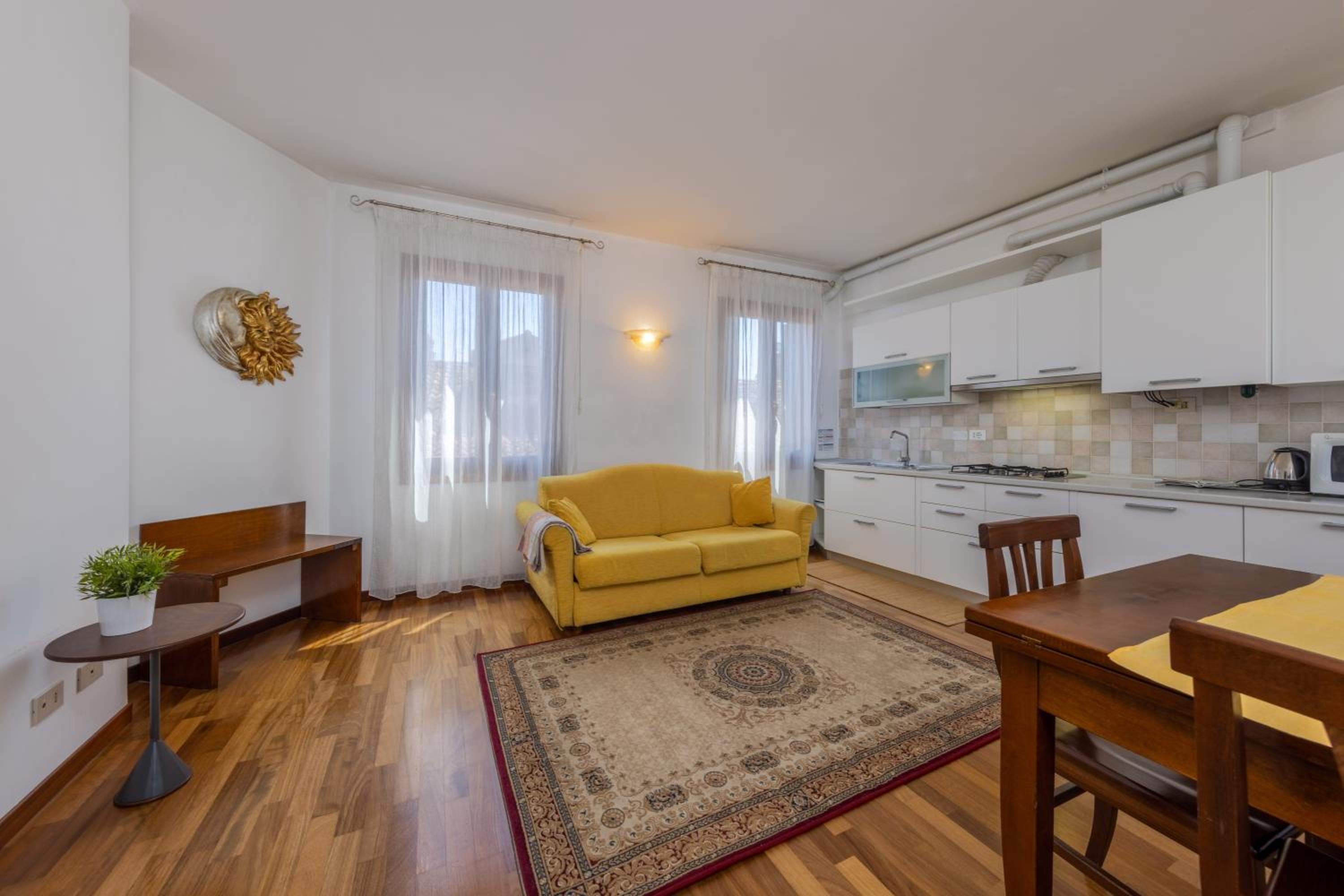 One-Bedroom Apartment with Garden View photo 1