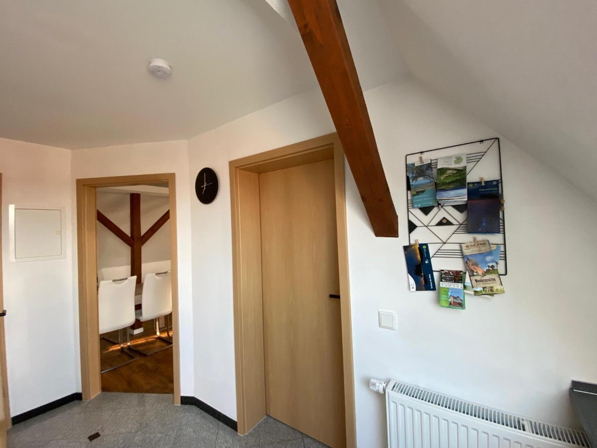 One-Bedroom Apartment - Photo 4
