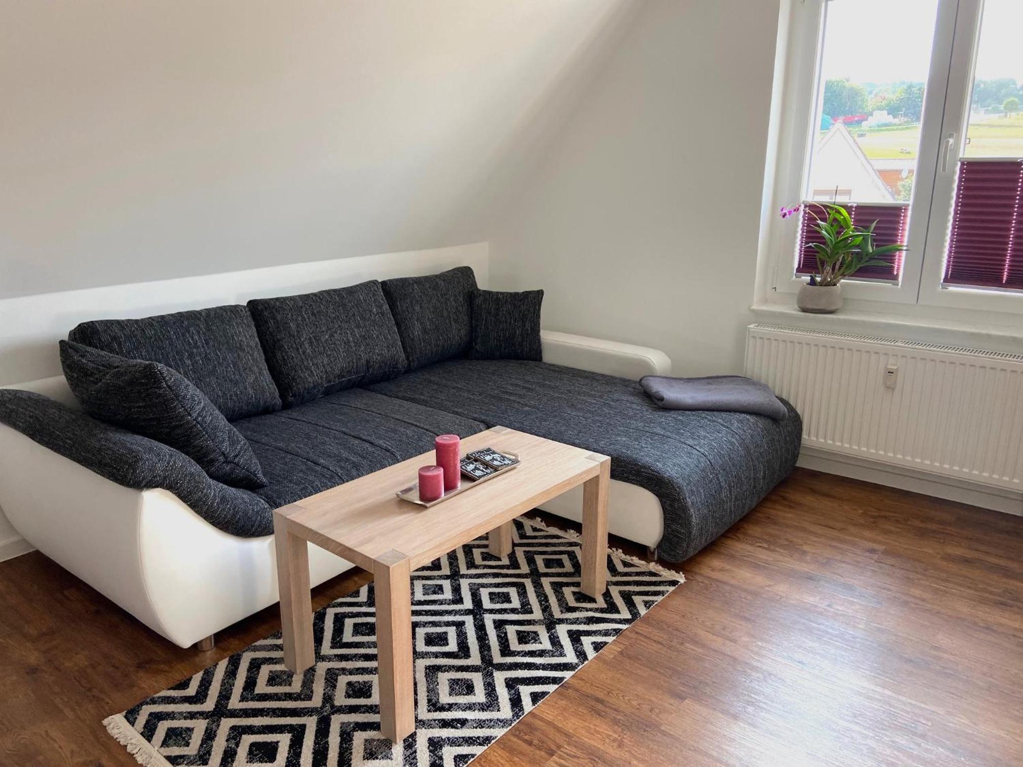 One-Bedroom Apartment - Photo 7