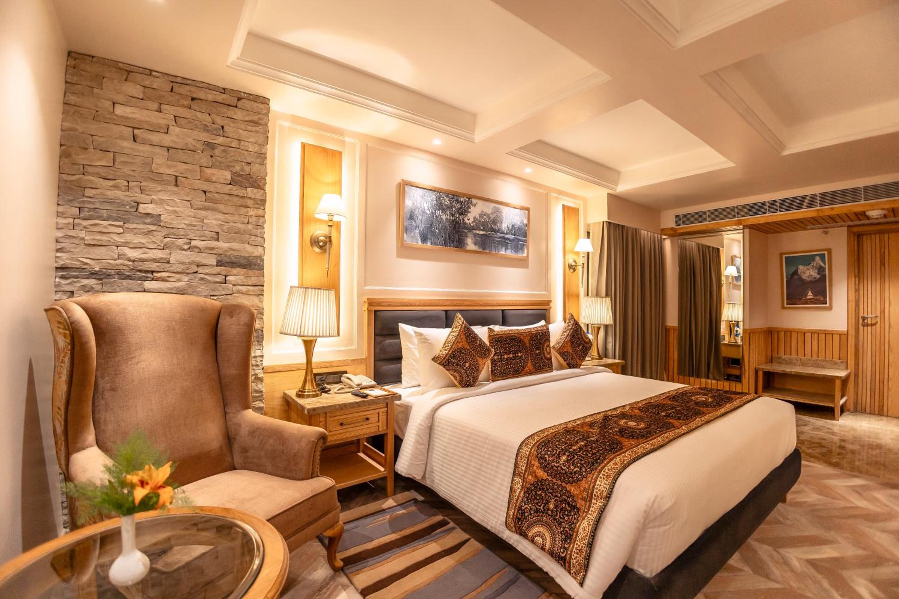 Superior Double Room ( No View  and  No Balcony)   - Photo 1