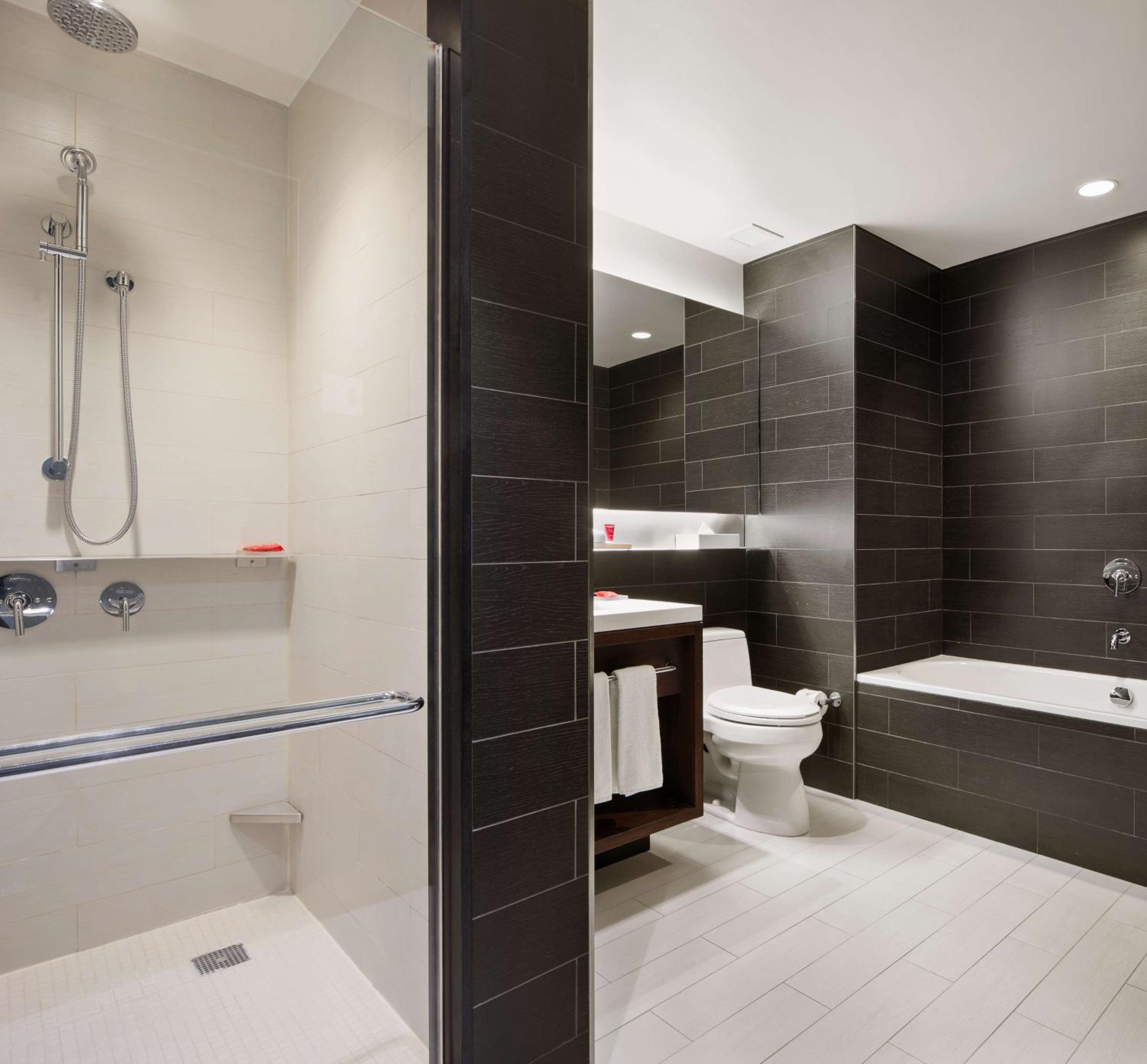 King Suite with Times Square View