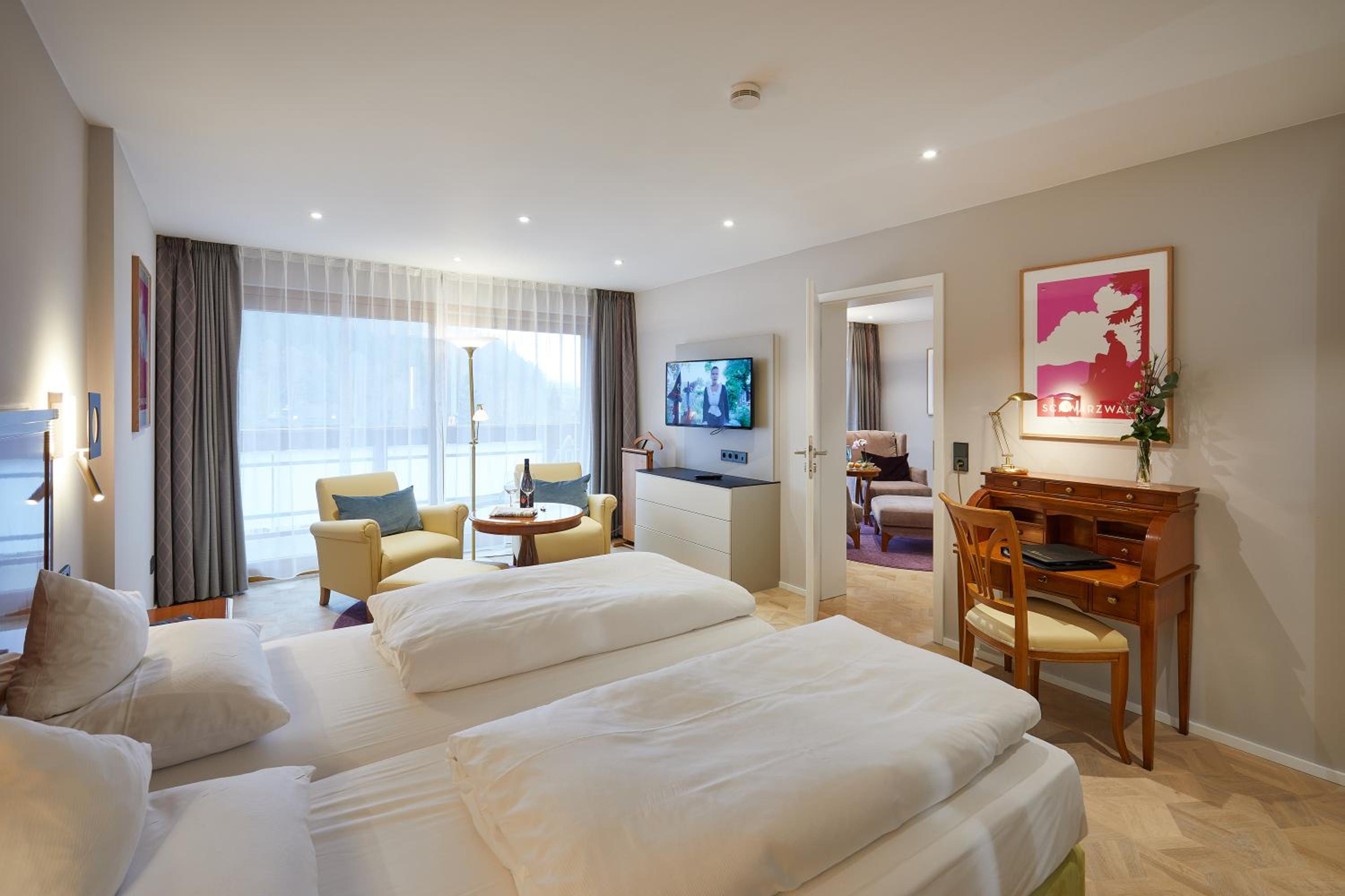 Suite with Balcony photo 3