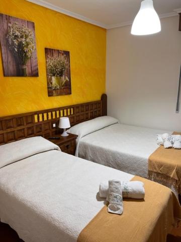 Triple Room with Bathroom photo 3