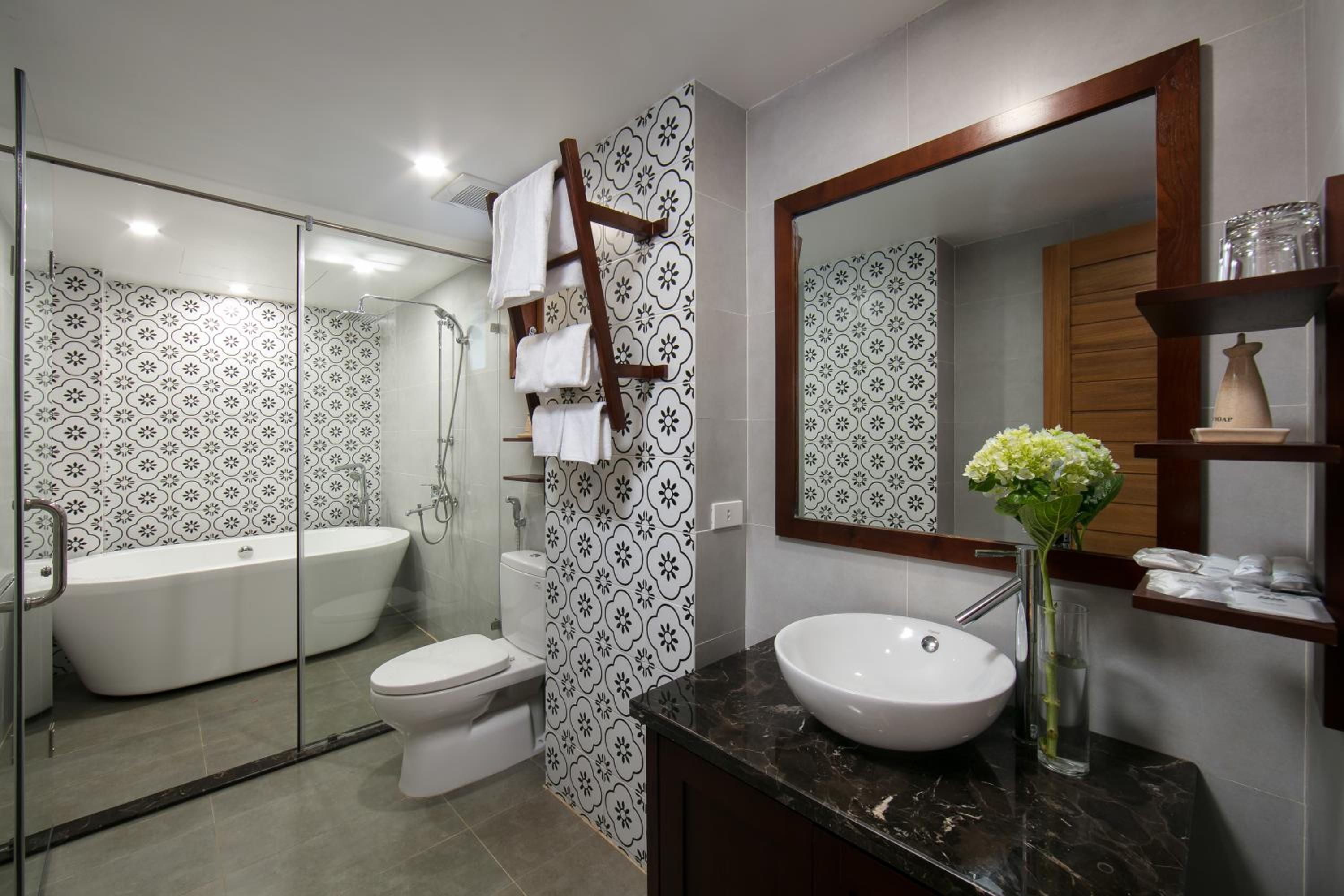 Executive Suite photo 2