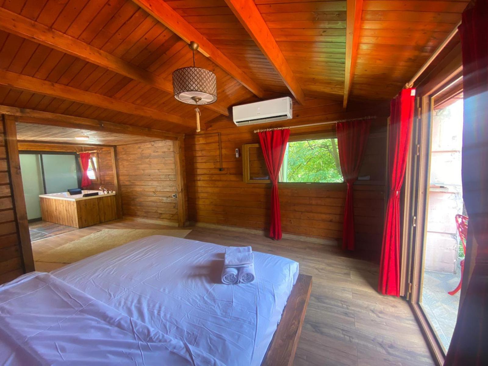 Bungalow - Beach Front