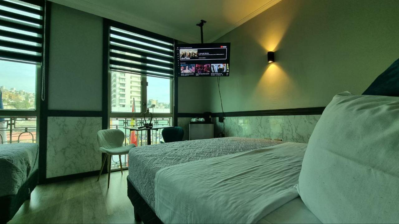 Superior Double or Twin Room with City View photo 3