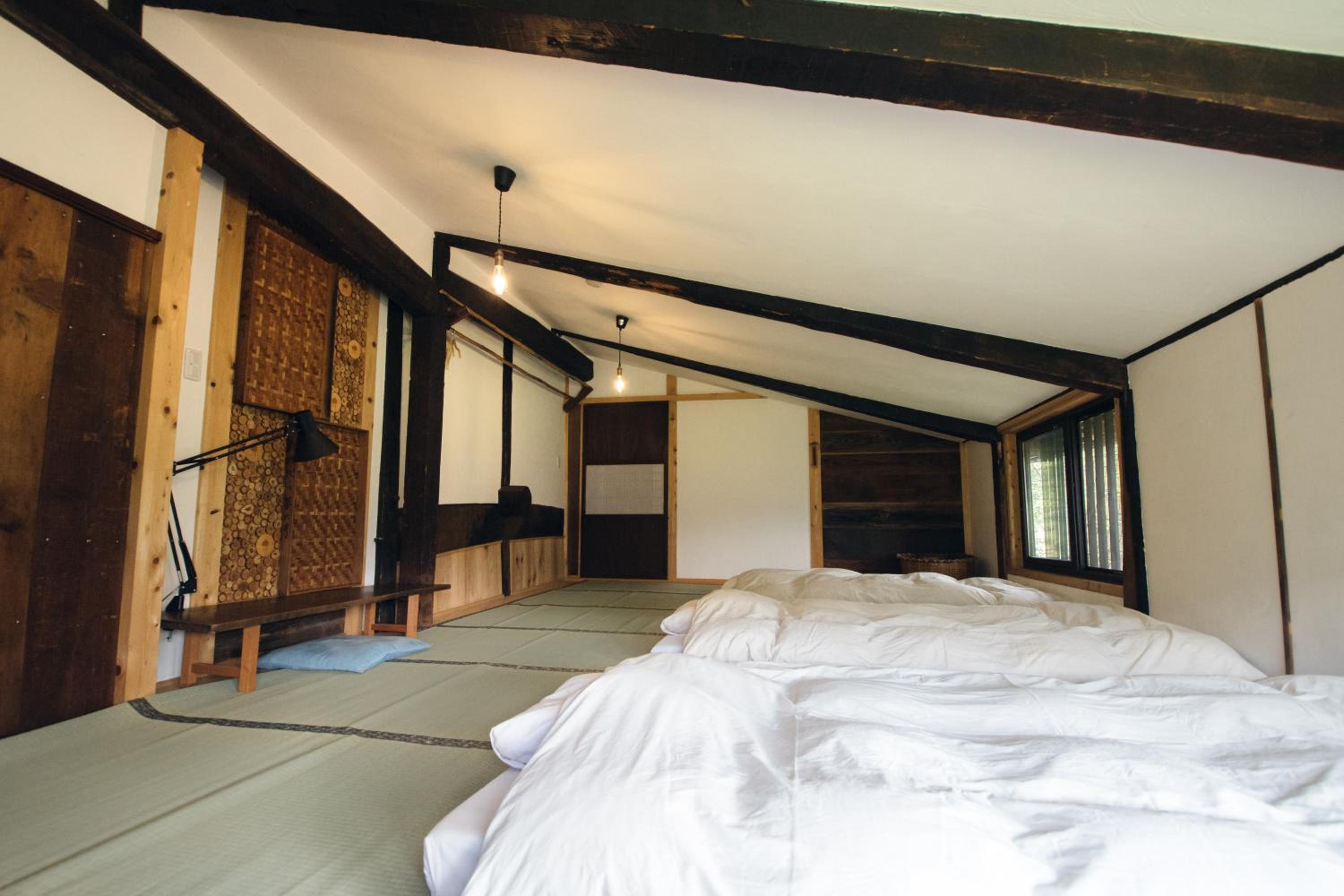 Japanese-Style Quadruple Room photo 3