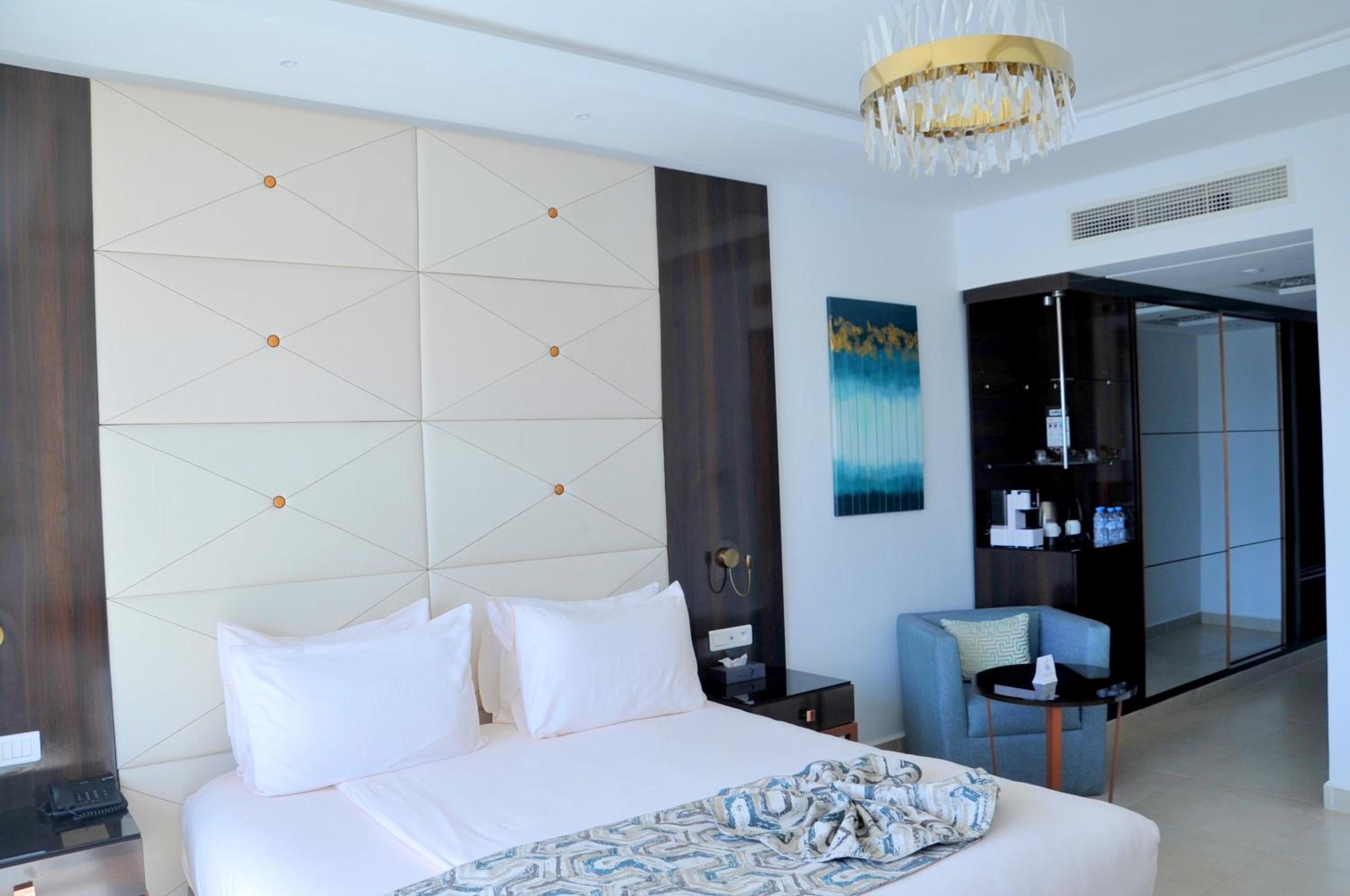 Deluxe Sea View