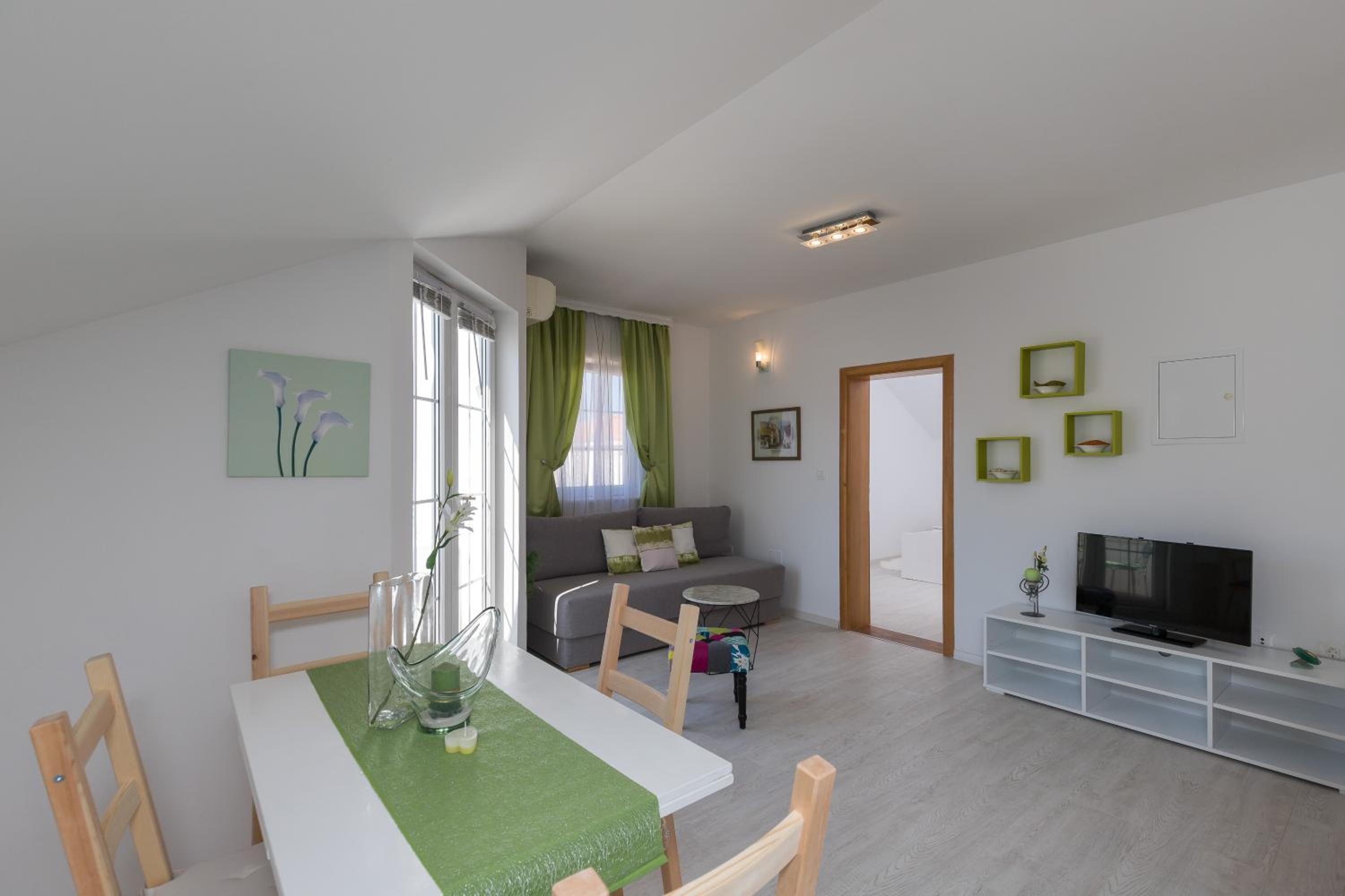 One Bedroom Apartment with Balcony