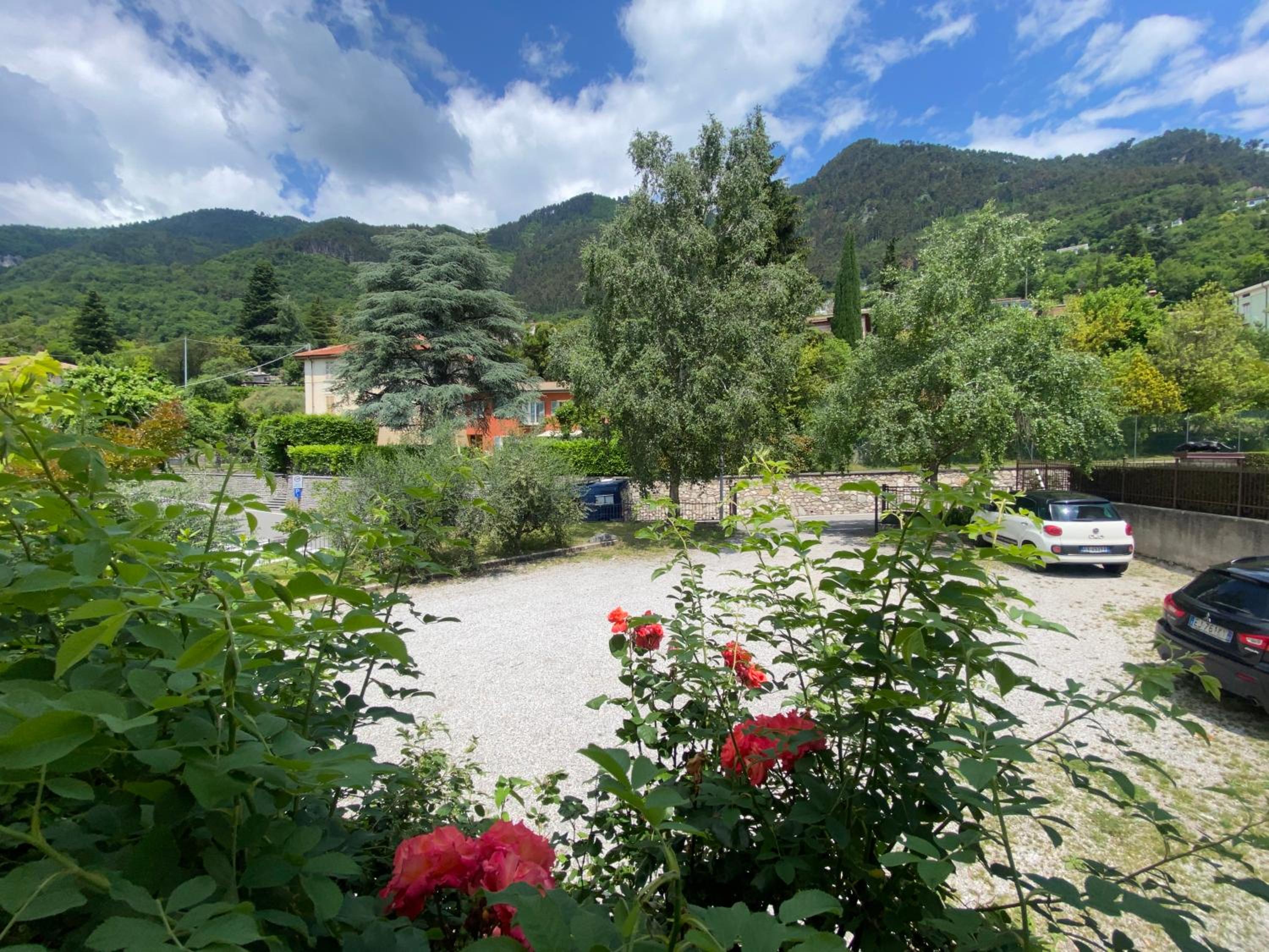 Double or Twin Room with Mountain View photo 2