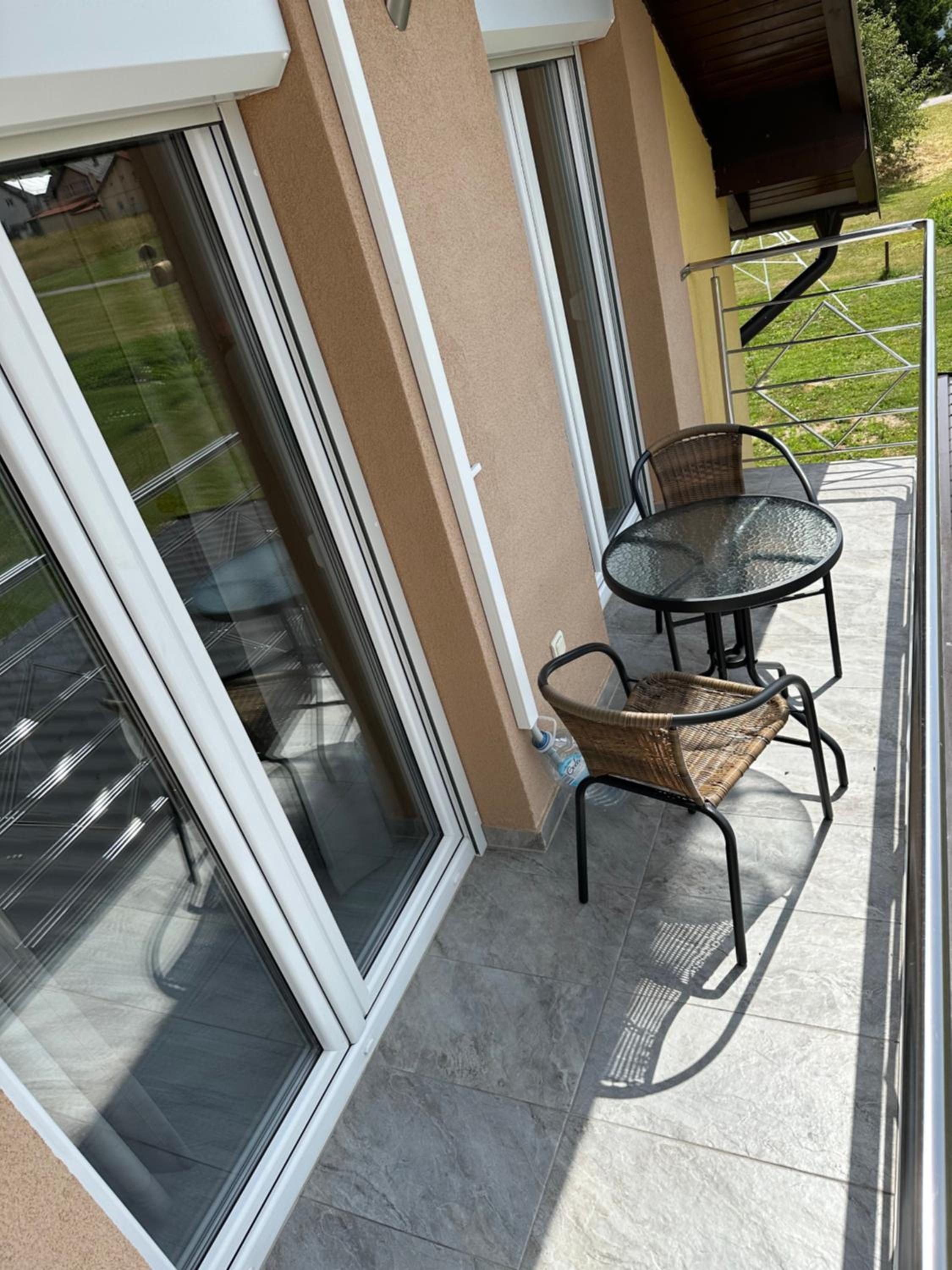 Apartment with Balcony - Photo 1