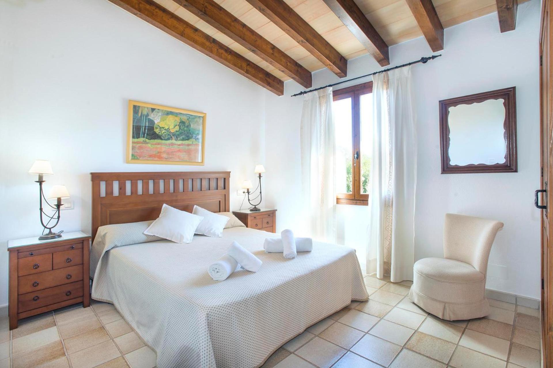 Villa de Tres Habitaciones