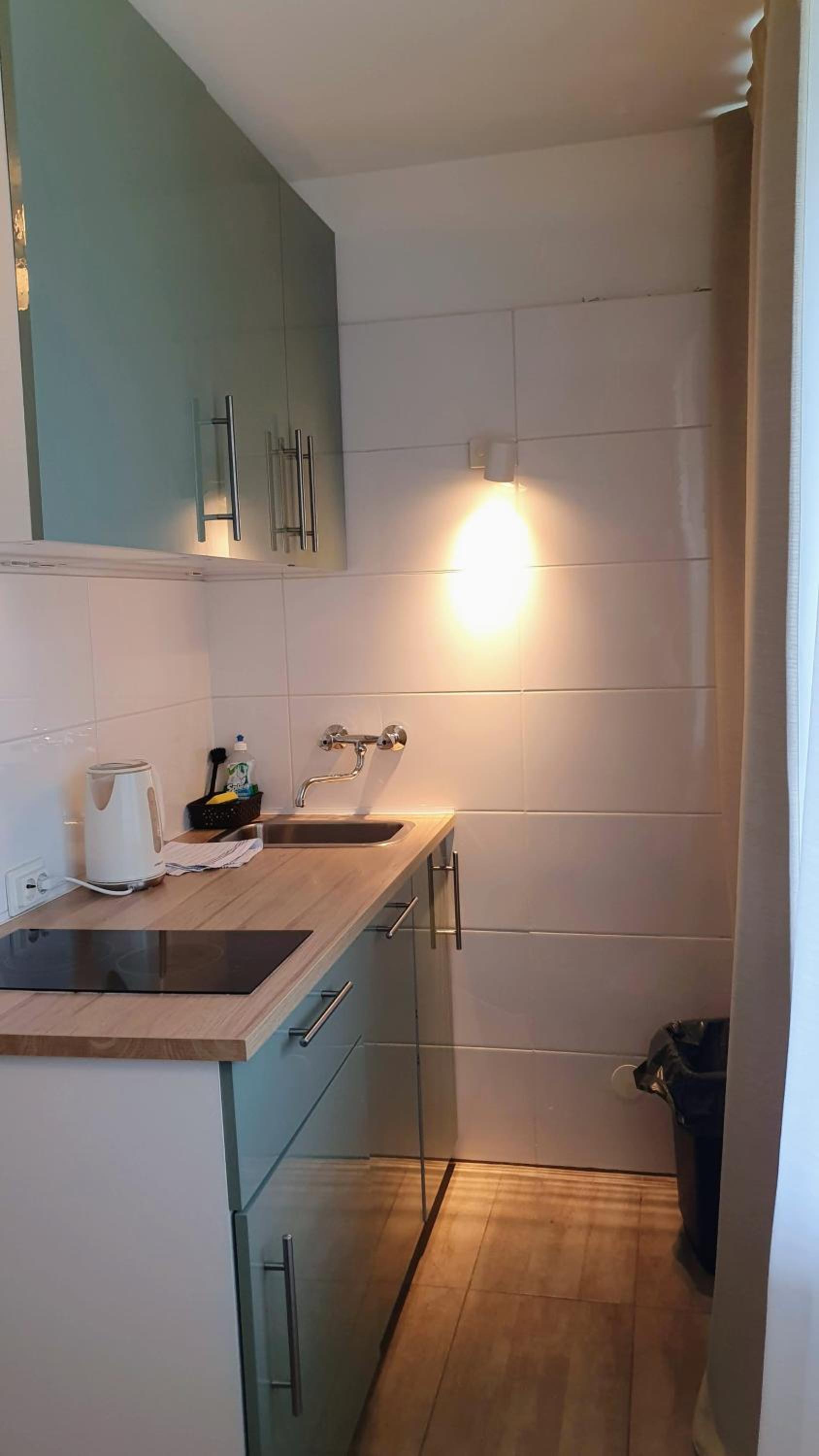 Studio Apartment - Photo 11