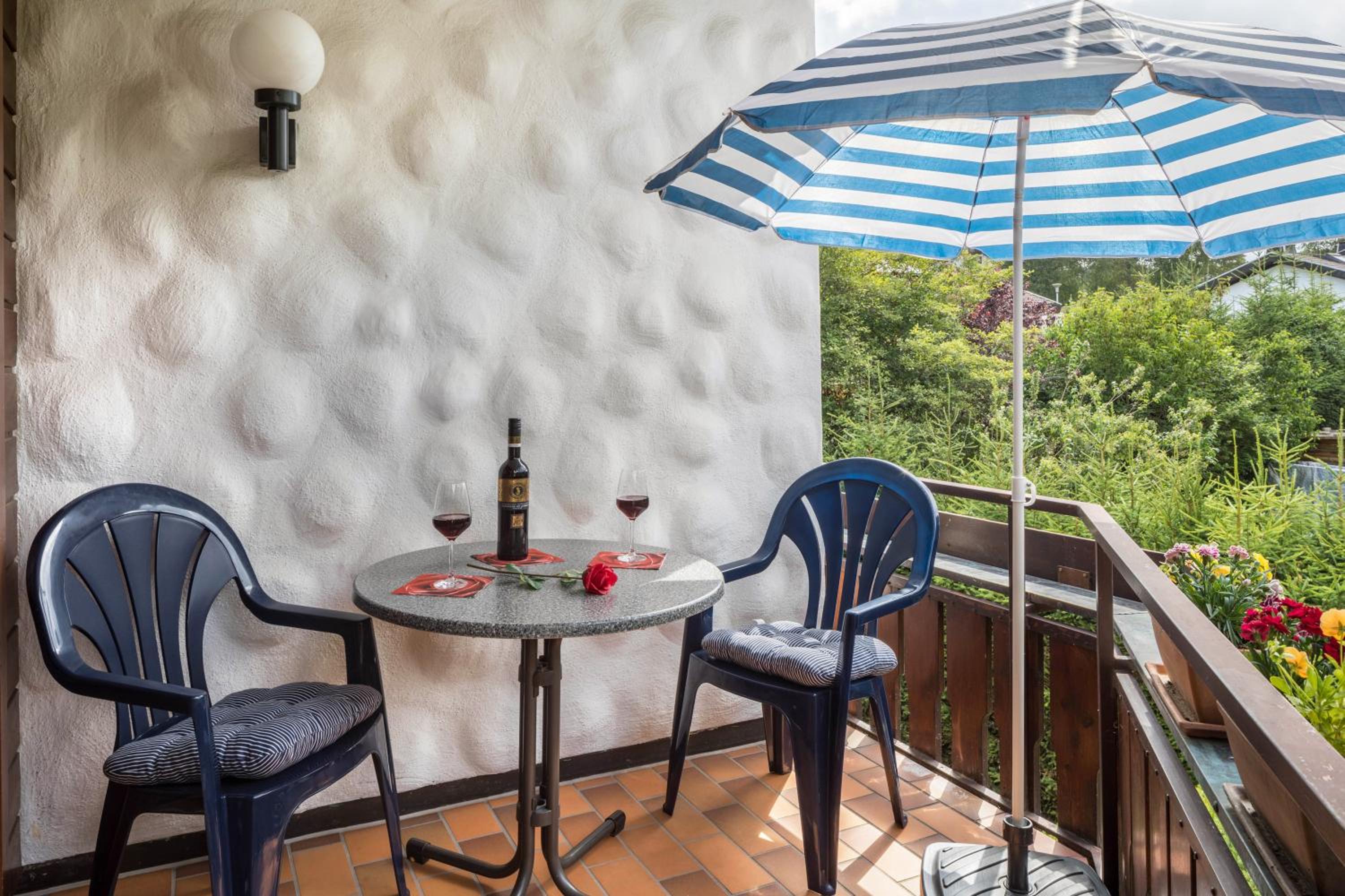 Studio with Terrace photo 2