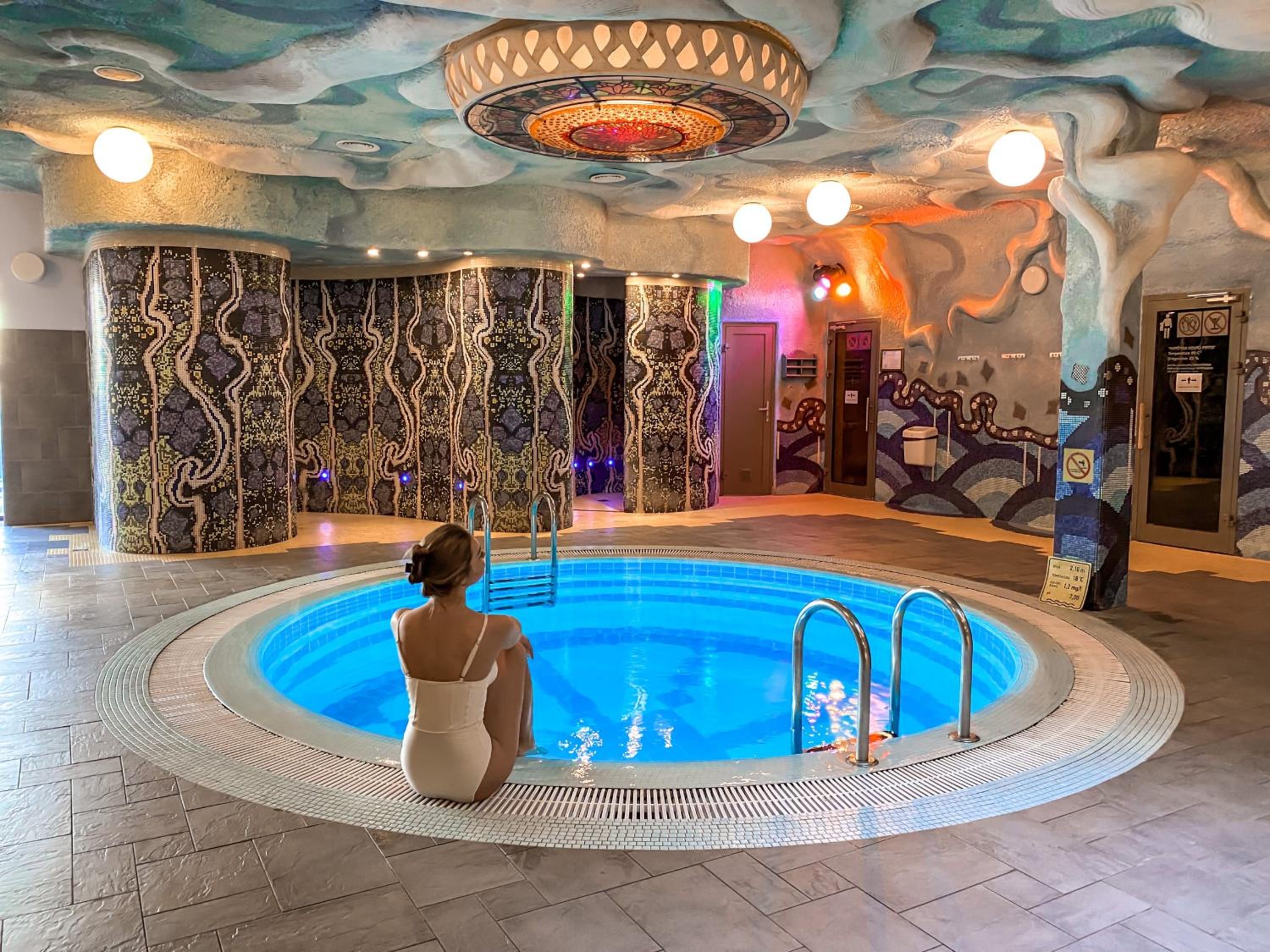 Mini Double Room with Spa Access - Photo 7
