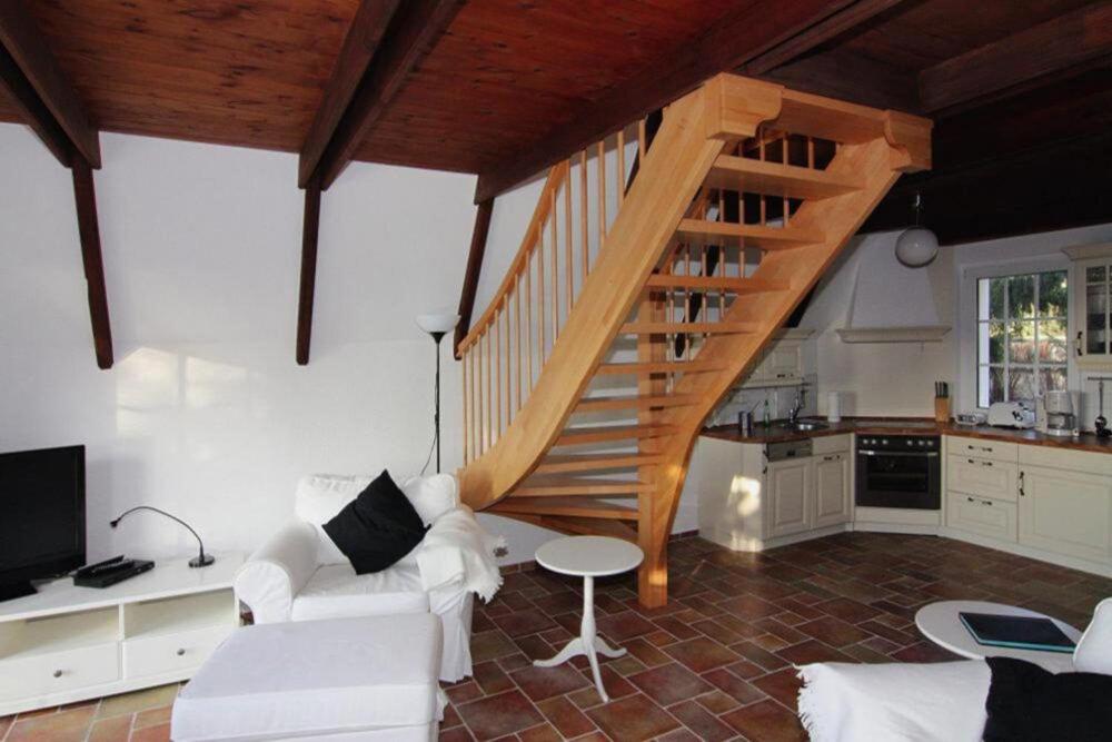 One-Bedroom House photo 3